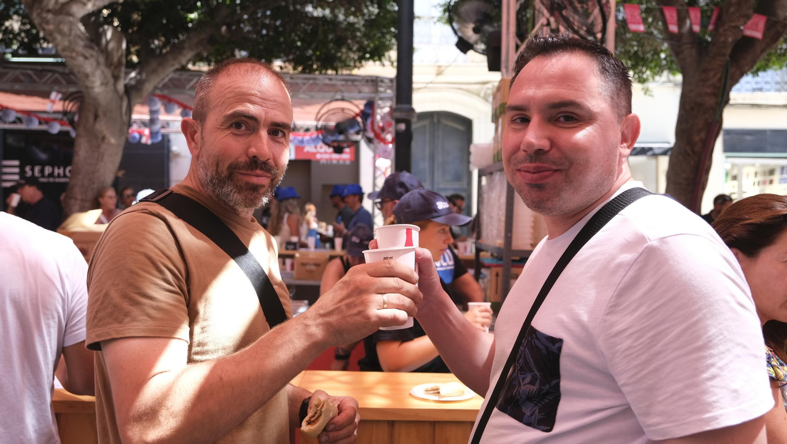 Las imágenes del lunes de la Feria del Mediodía en Almería