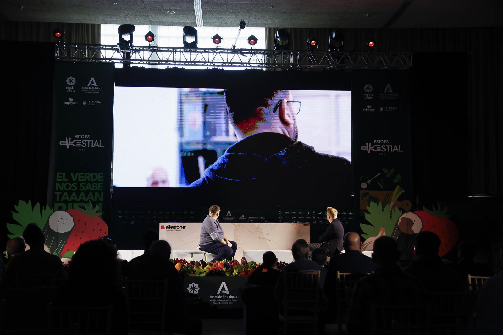 Imágenes del último día del Congreso Internacional Vestial 2025 en el Palacio del Toyo