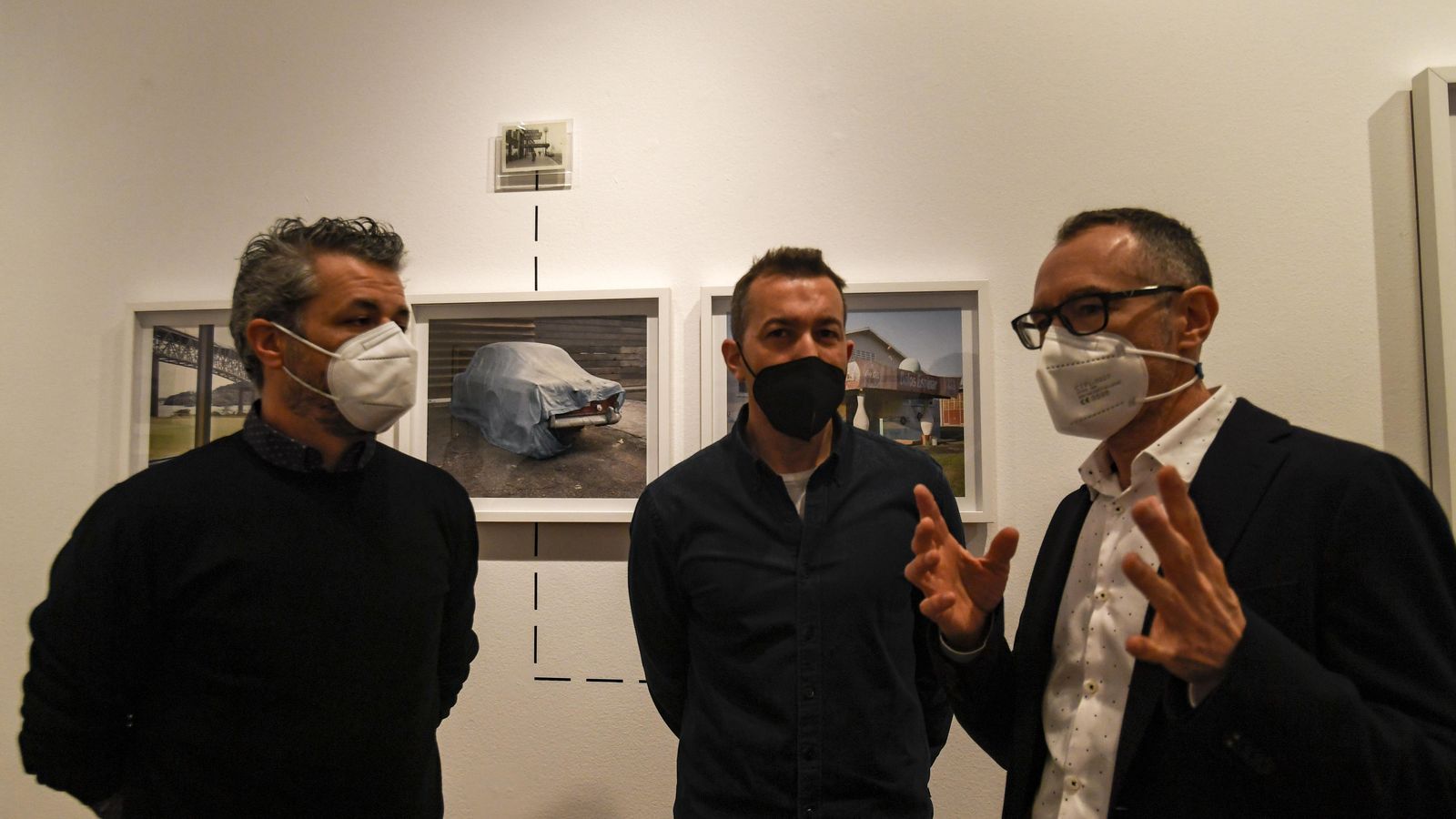 Matías Costa (en el centro) ayer durante el acto de presentación.