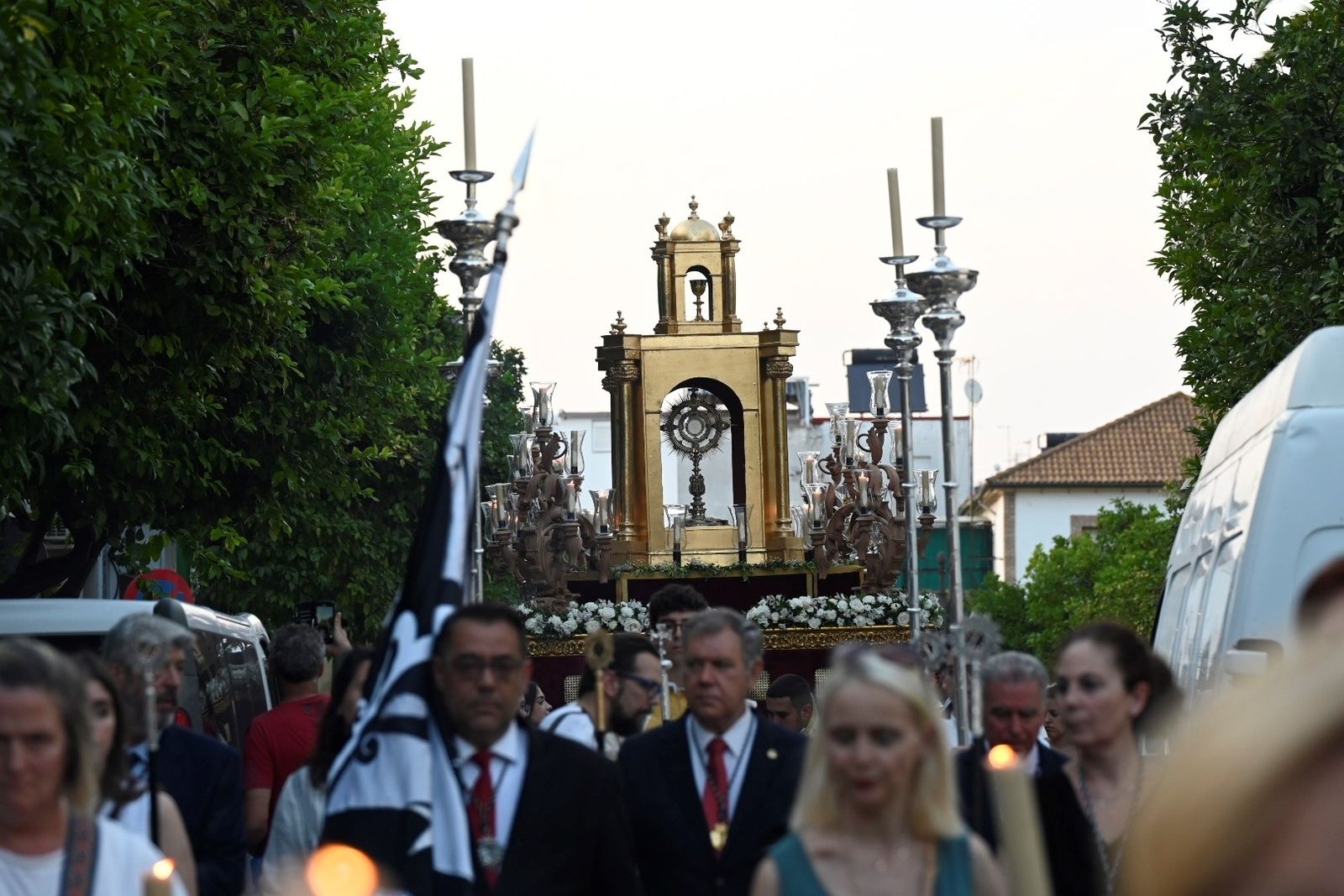 La procesión del Corpus Christi en Cañero, en imágenes