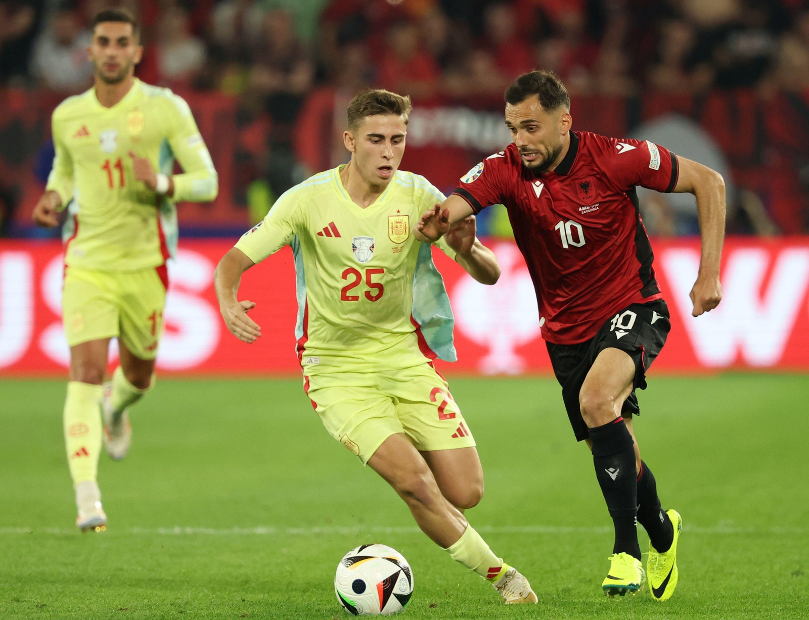 Las fotos del Albania - España