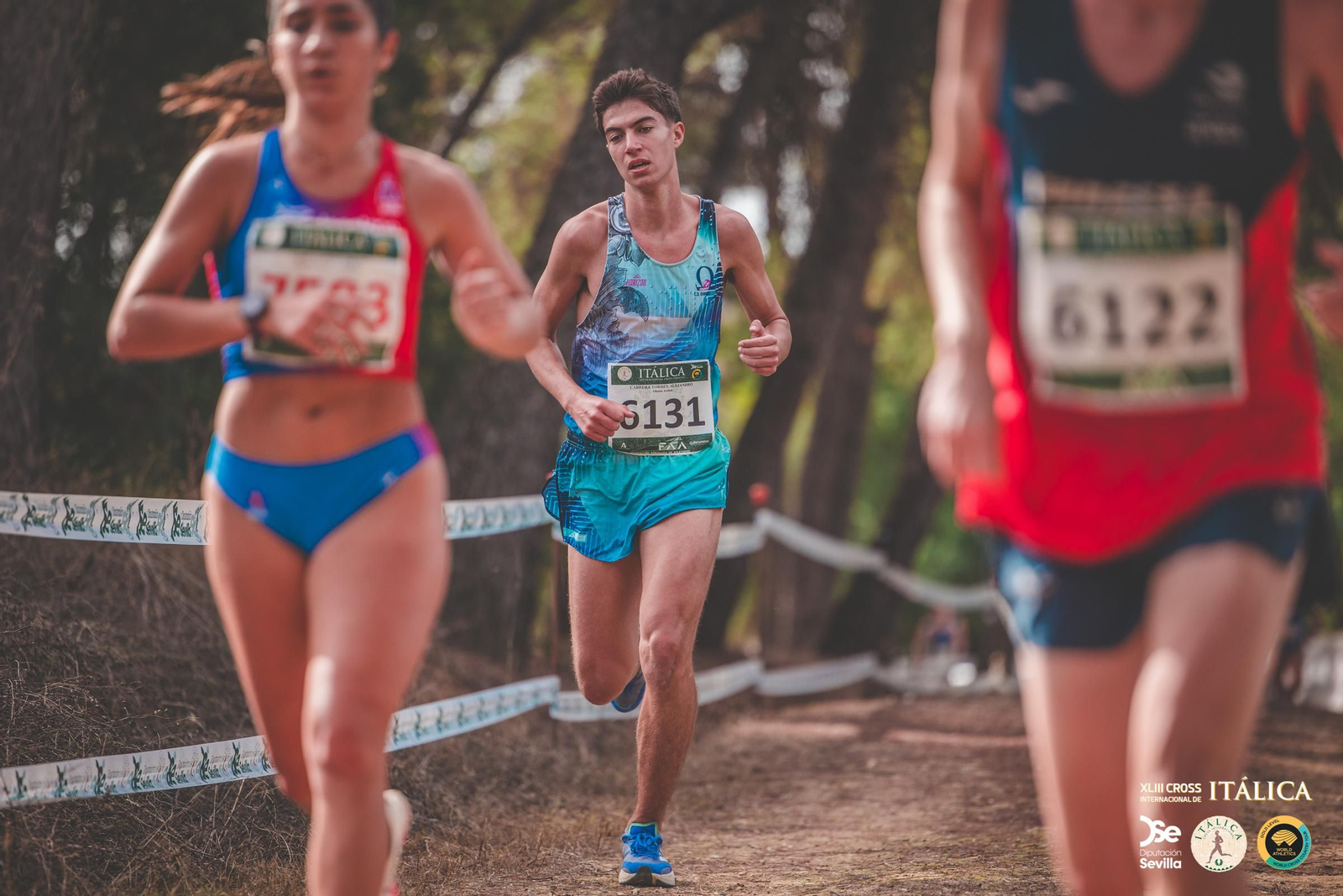 Búscate en las fotos del Cross de Itálica 2025 | 4