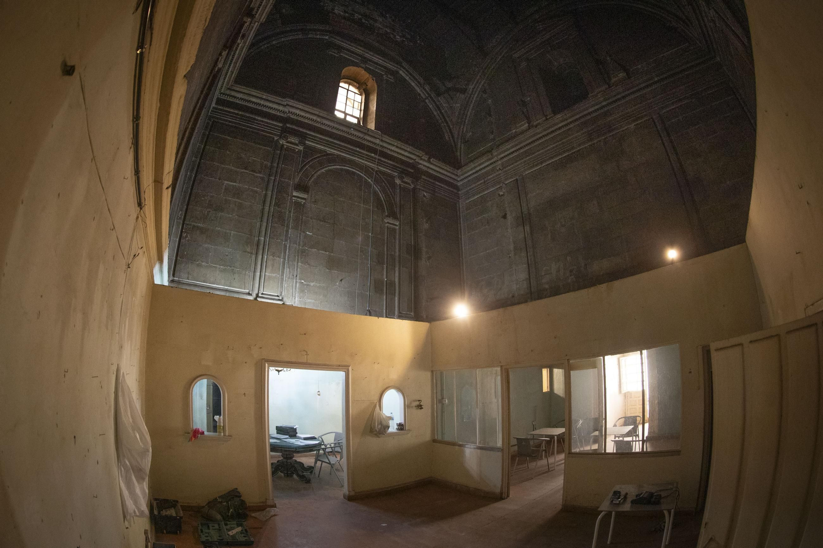 La restauración de la torre de la Catedral de Granada, desde dentro