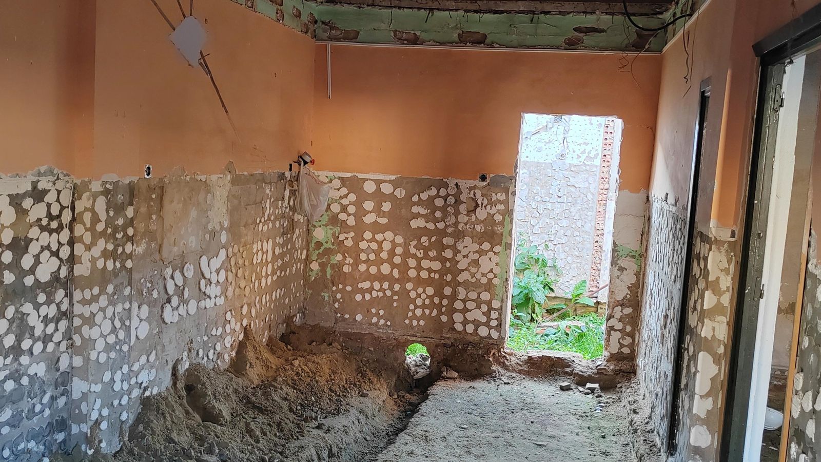 Vivienda sin rehabilitar en la barriada de la Navidad