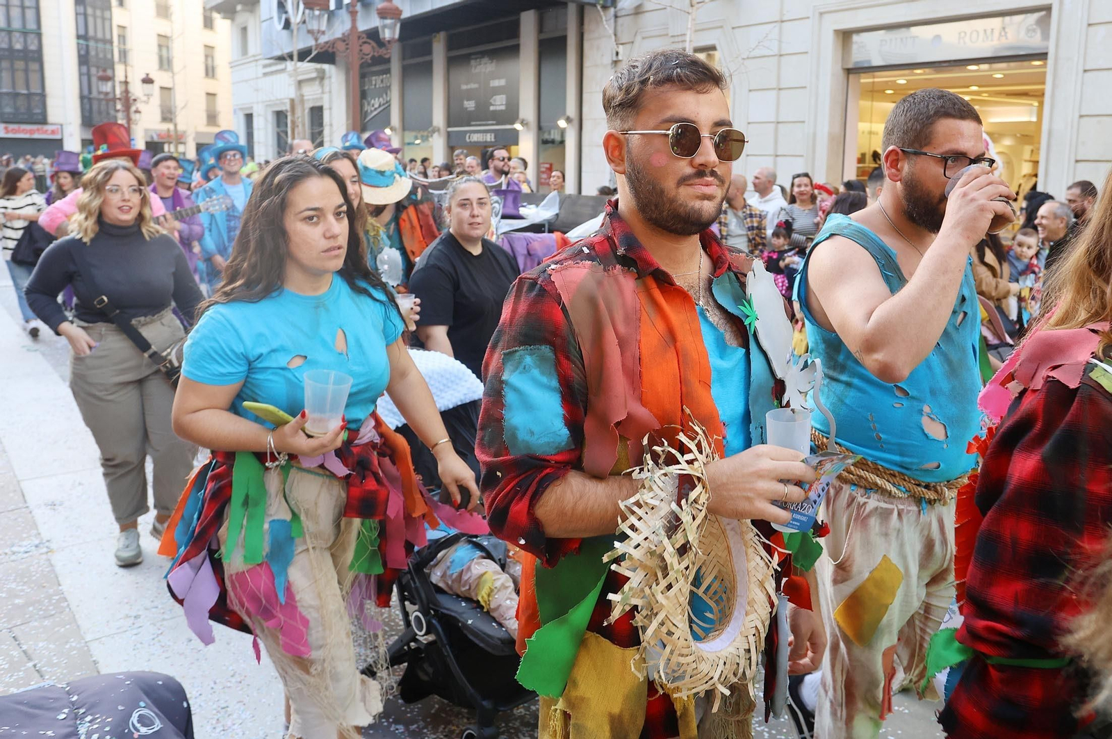 Imágenes de la cabalgata del Carnaval Colombino 2024