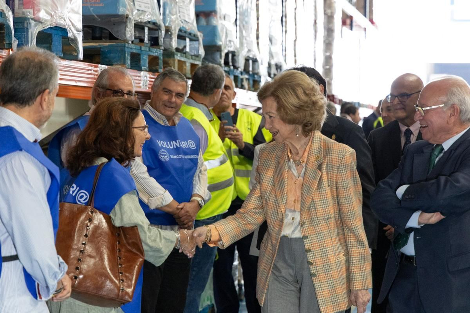 Visita de la Reina Sofía a las instalaciones del Banco de España, en imágenes