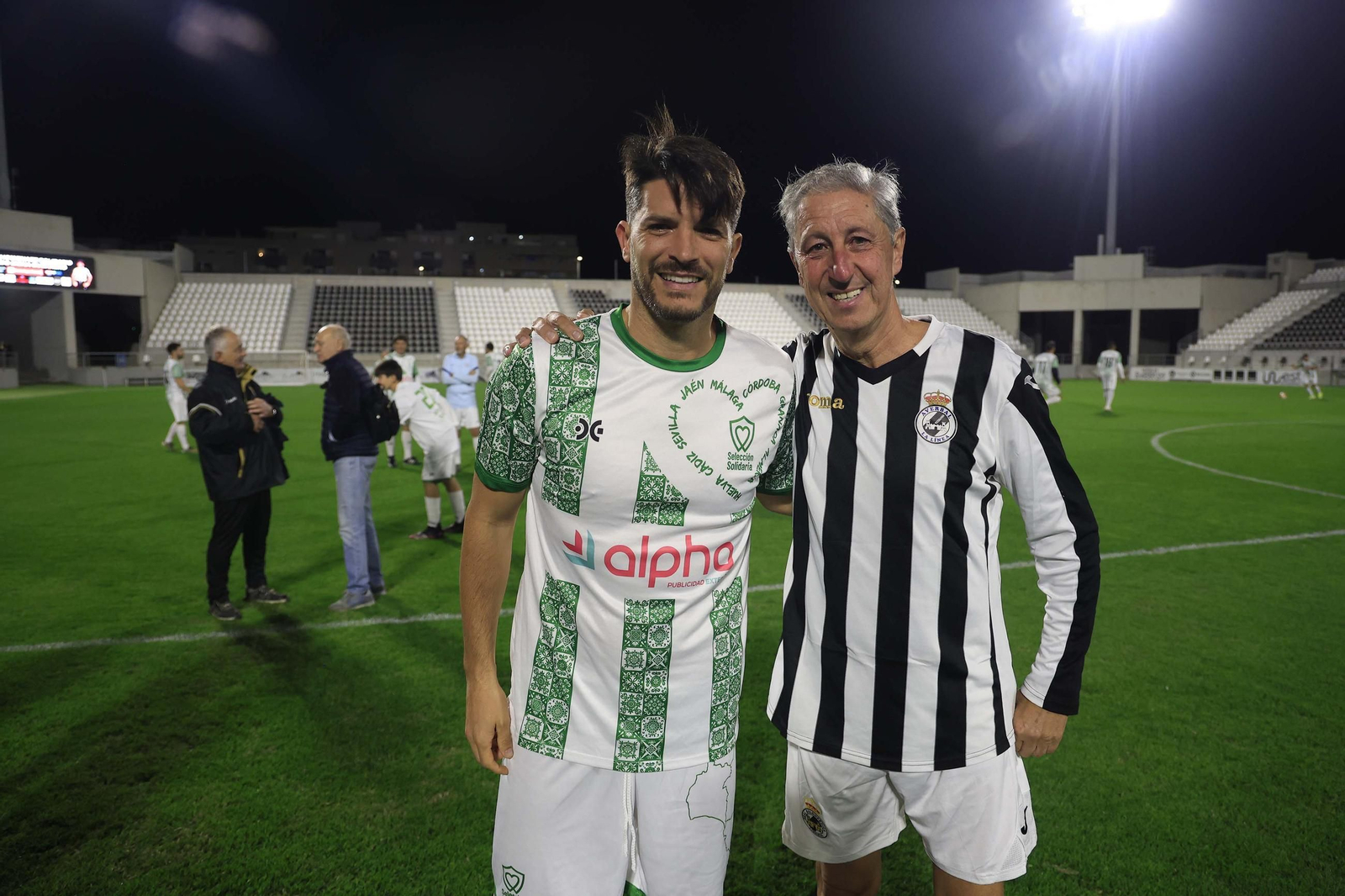 Las fotos del homenaje al ex jugador de la Balona Edu Mena en La Línea