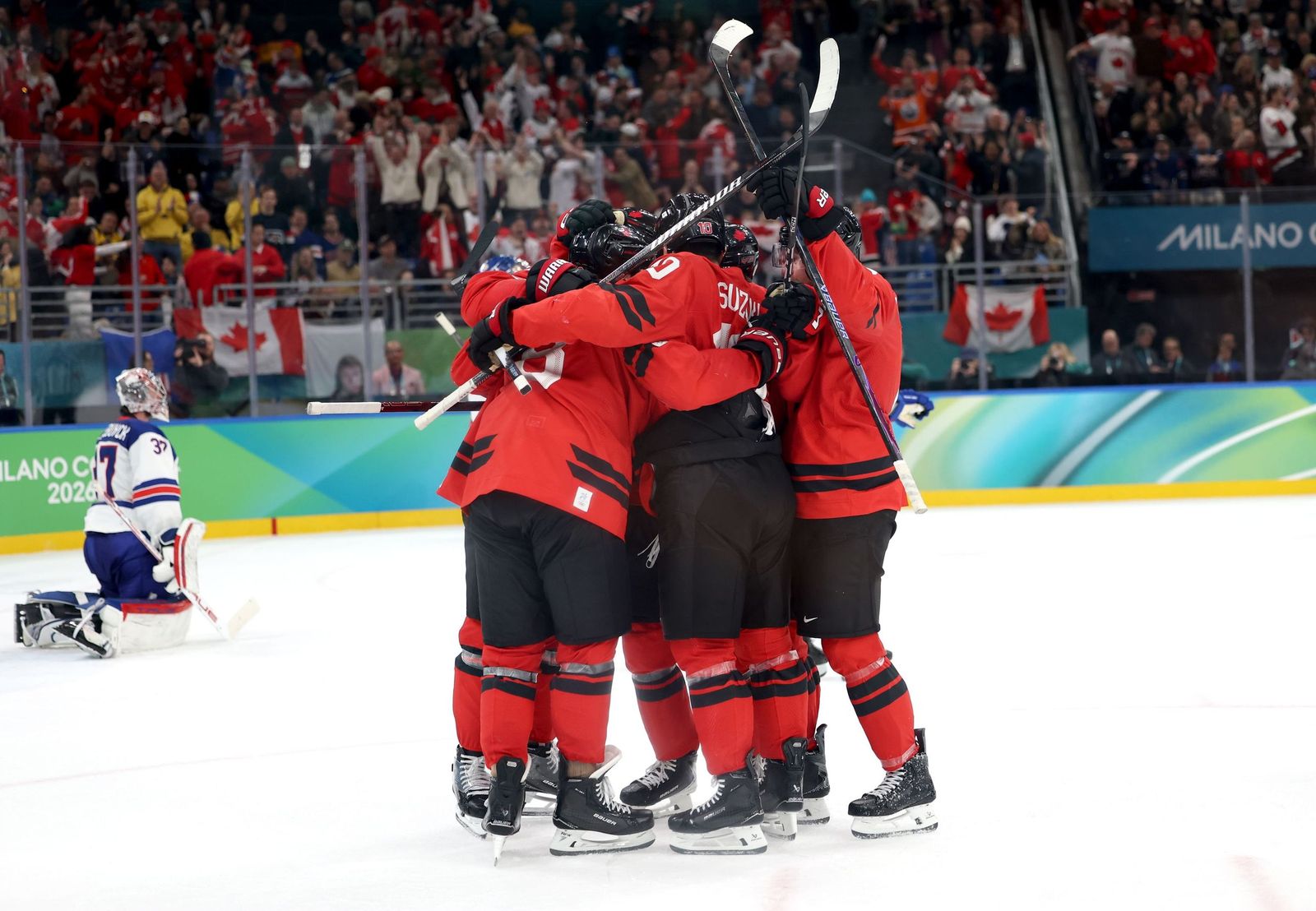 Las mejores fotos de los Juegos Olímpicos de invierno Milán Cortina d'Ampezzo 2026 | Ceremonia de clausura y jornada 17 y última