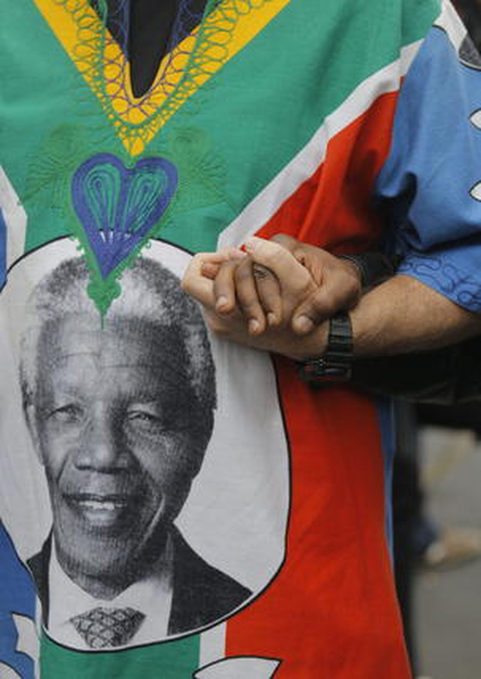 Concentraciones en Johannesburgo en recuerdo de Mandela.

Foto: EFE