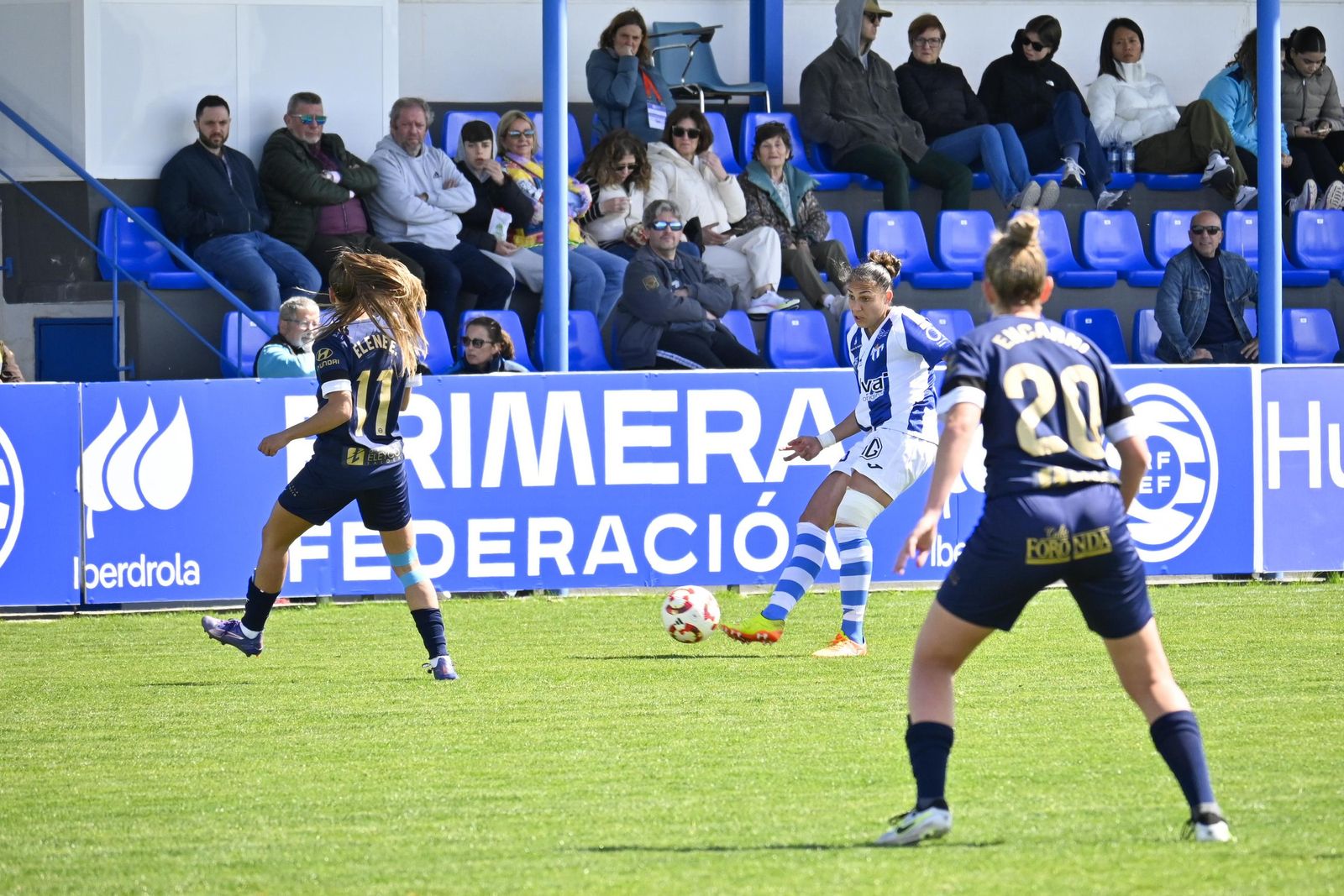 Imágenes del partido entre el Sporting de Huelva y el Alavés Fem