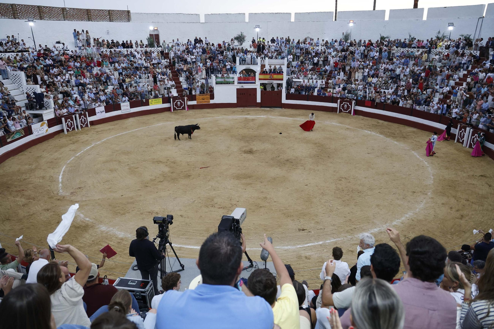 Las fotos de la corrida de toros de Lagunajanda para Manuel Escribano, David Galán y Pepe Moral en Tarifa