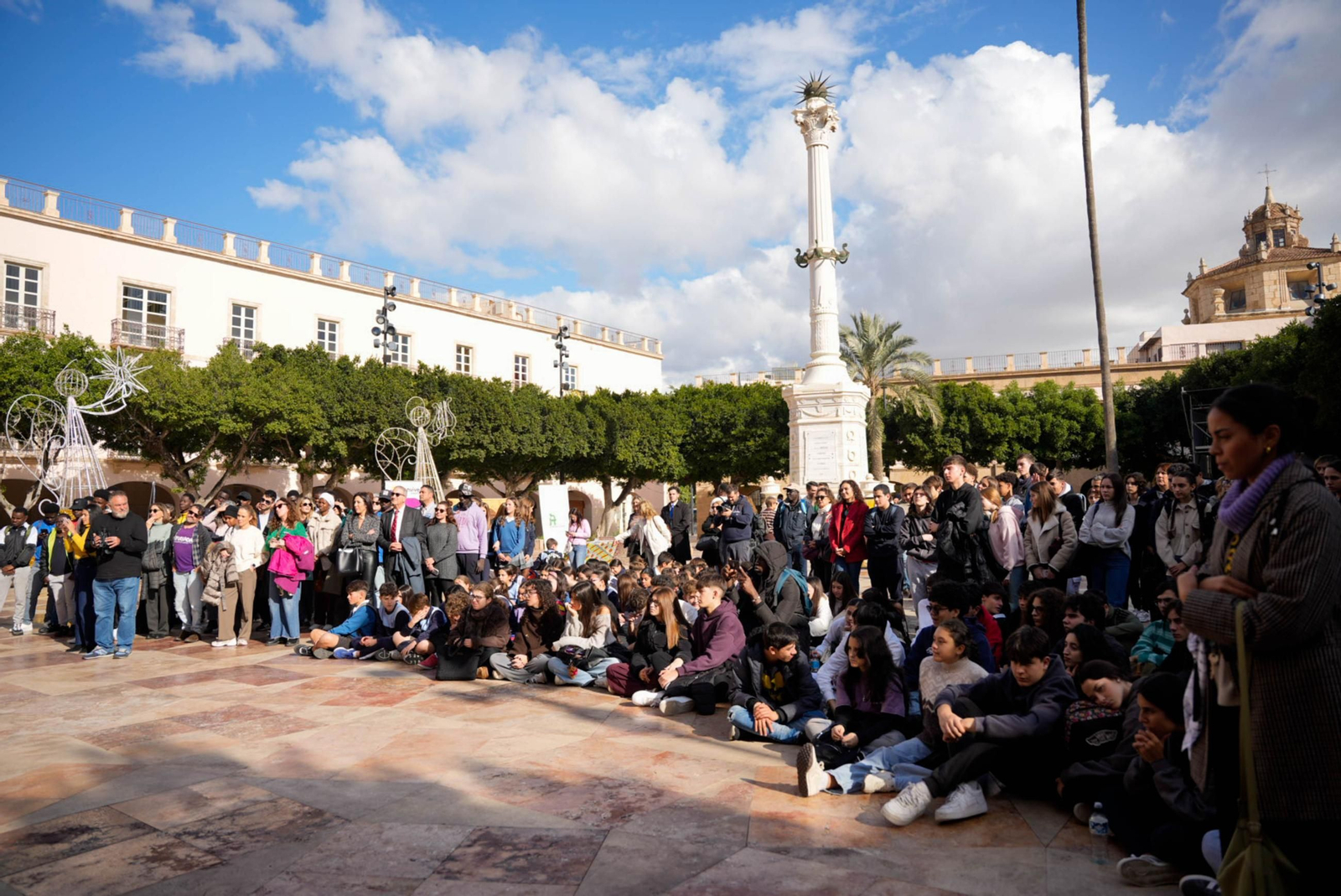 Almería reivindica la diversidad en el Día Internacional del Migrante, en imágenes