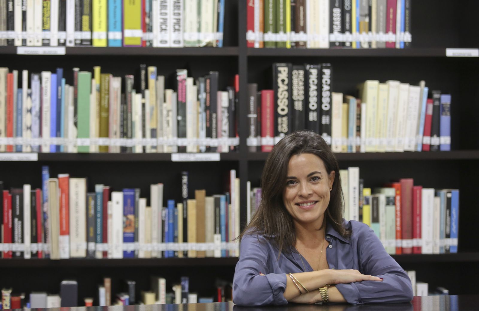 La comisaria de exposiciones María López Fernández.