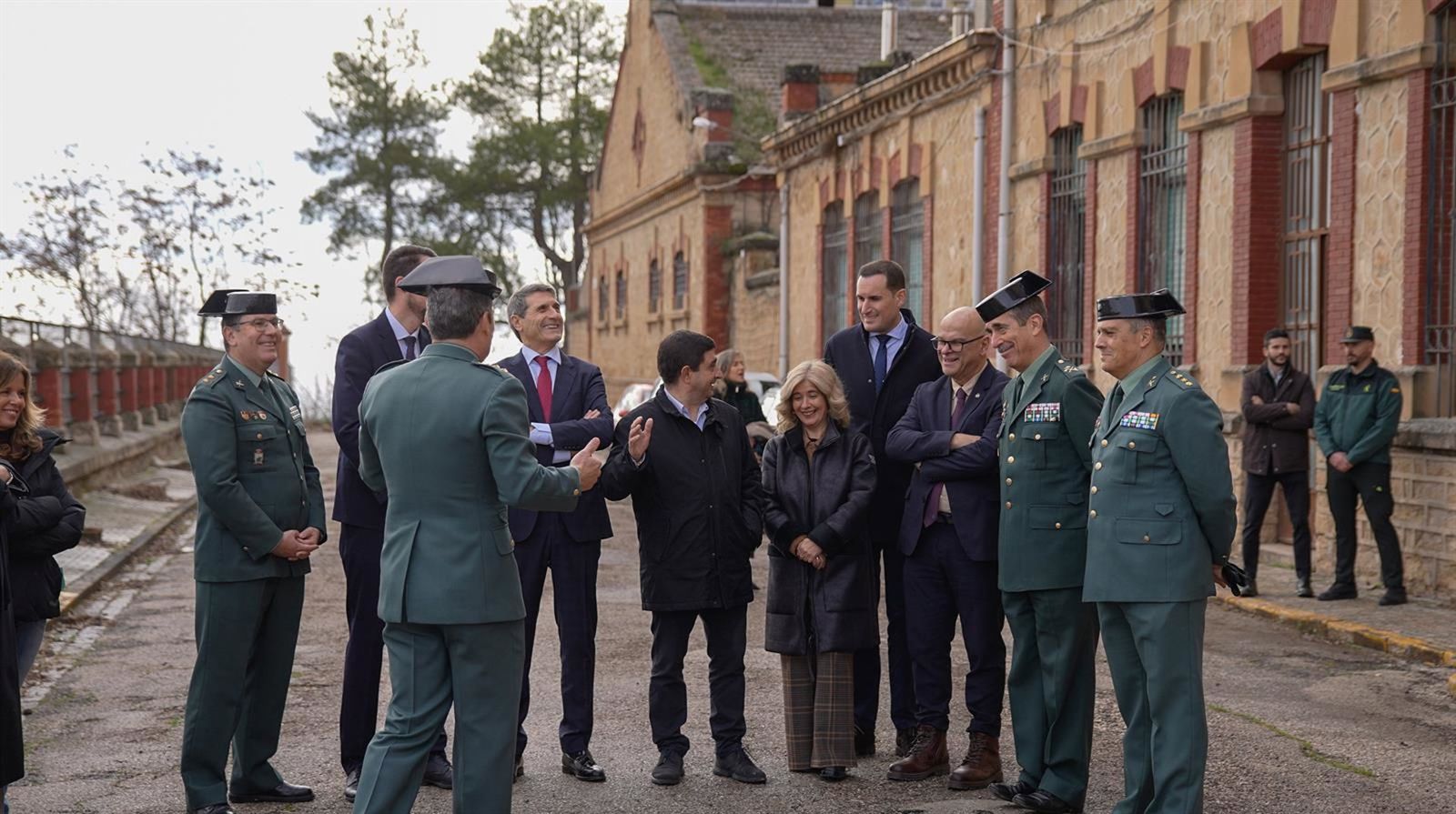 Visita a la Academia de la Guardia Civil de Úbeda antes de su reapertura.