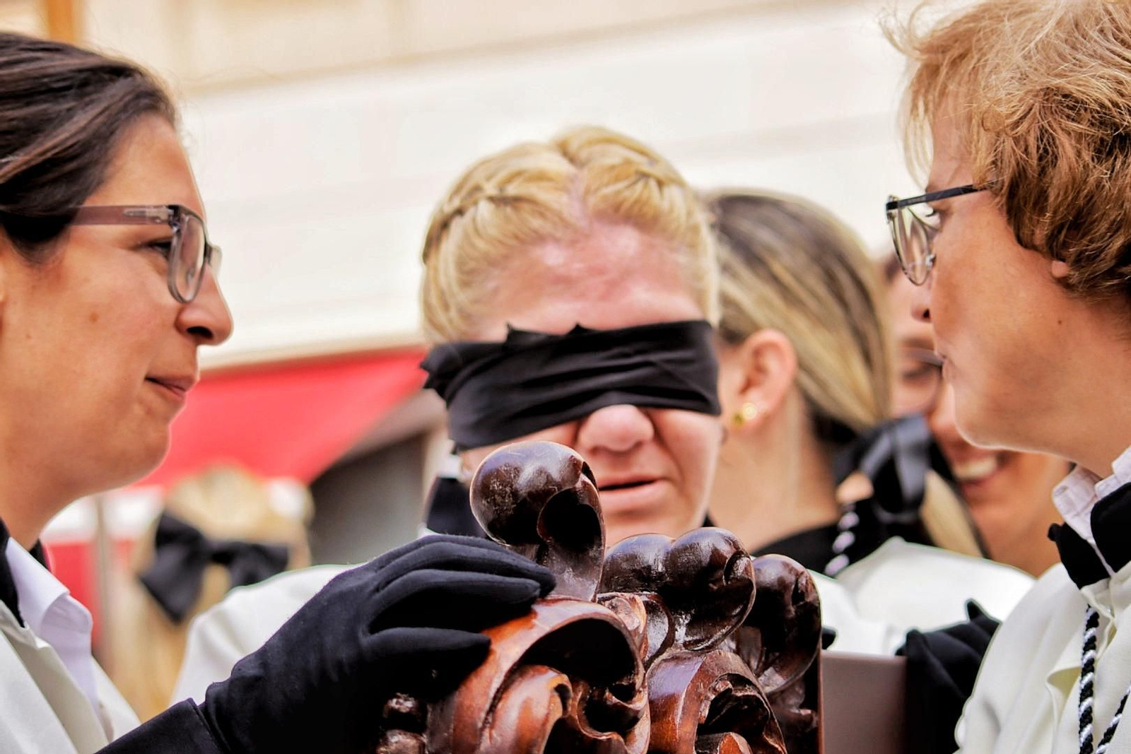 Los traslados de la Sangre y la Piedad de la Semana Santa de Málaga 2025, en imágenes