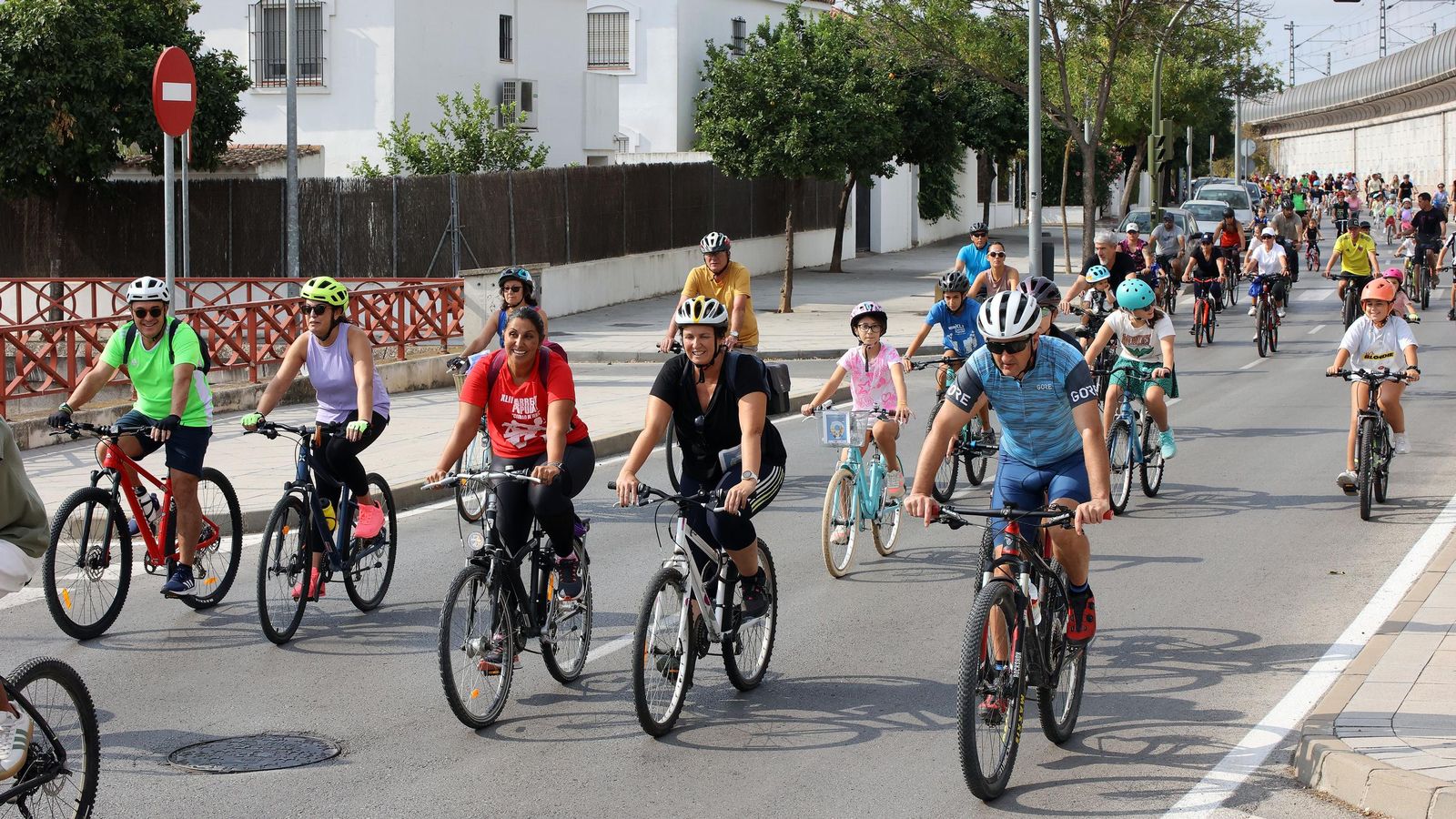 Búscate en el Día de la Bici Amistad por Jerez