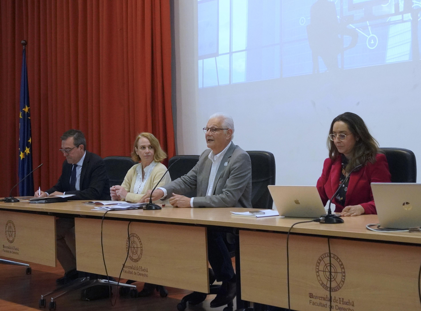 La Escuela Doctoral de Primavera reúne en Huelva a un centenar de doctorandos de toda Andalucía