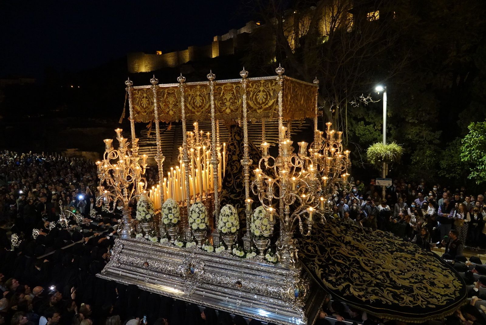 Las fotos del Sepulcro, en el Viernes Santo de Málaga