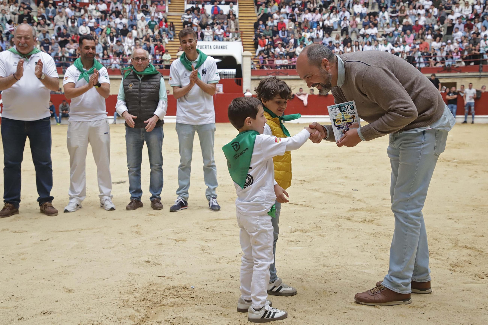 Fotos de los encierros del domingo del Toro Embolao en Los Barrios