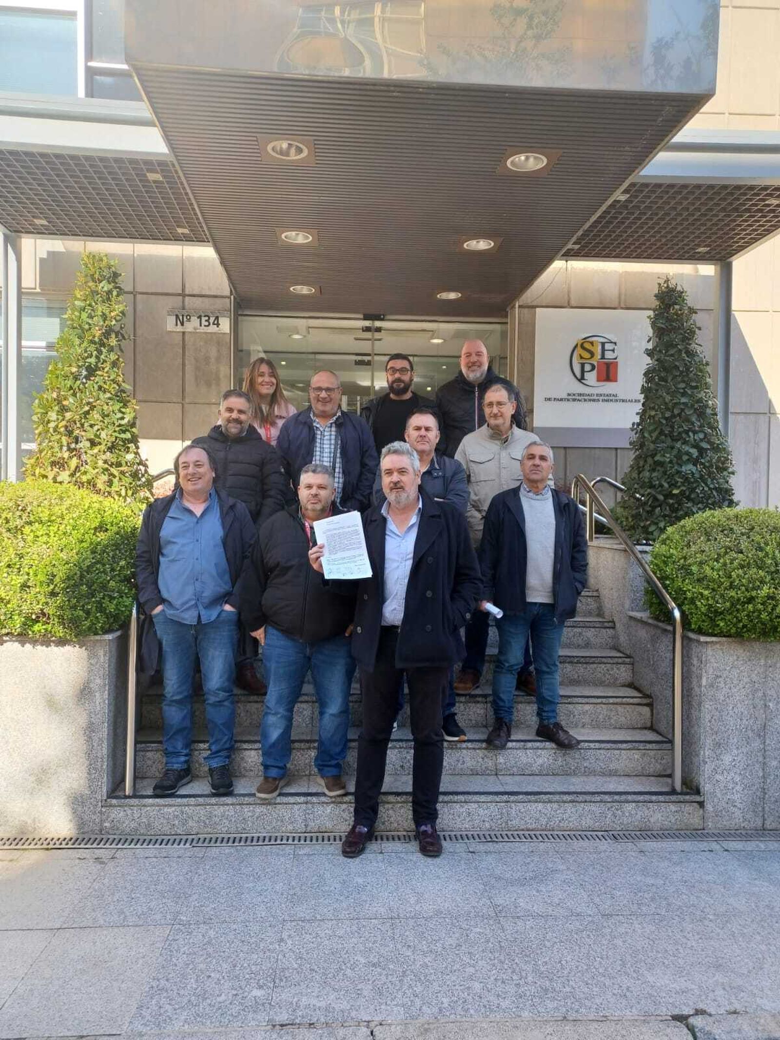 Representantes de los trabajadores de los tres astilleros de Navantia en la Bahía de Cádiz