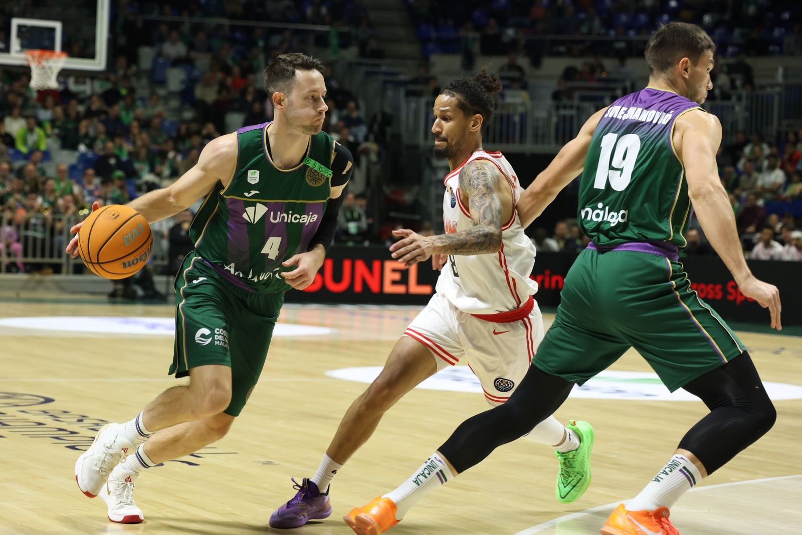 El Unicaja-Elan Chalon, en fotos