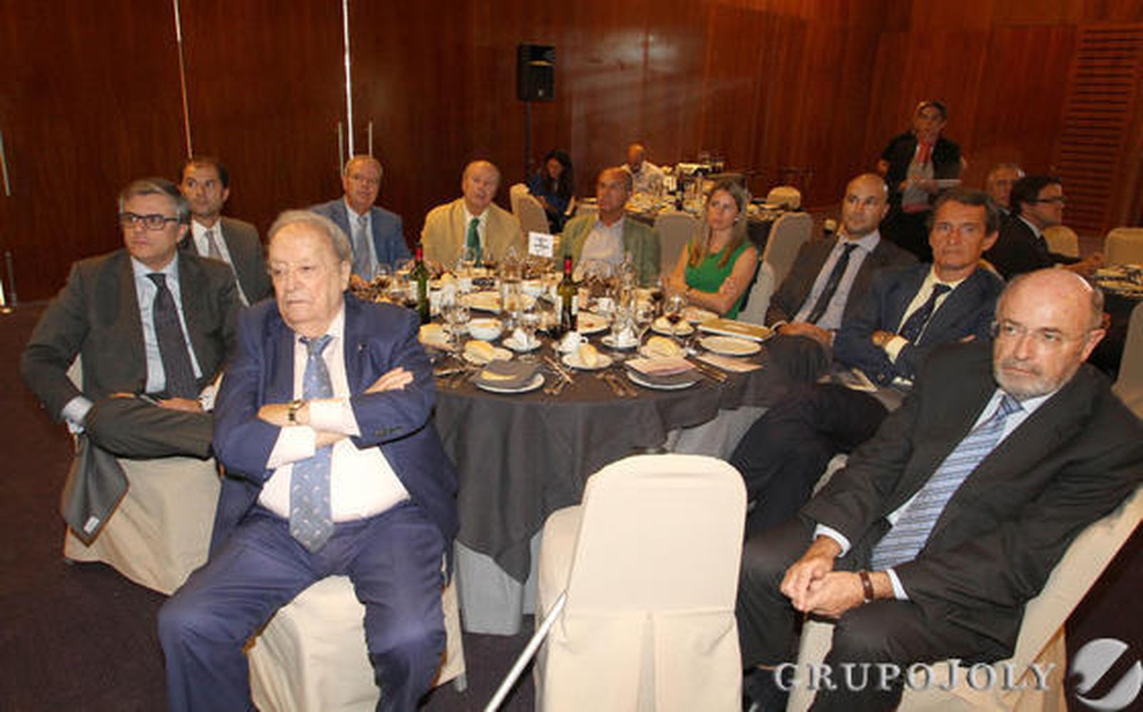 Valentín Álvarez Vigil, Antonio Zafra, Daniel Vázquez, Ricardo Ríos, Luis Carlos Peris, Manuel Marchena, Muriel Páez, José Peinado, José Ignacio Carbajosa y Fernando Martínez Salcedo. / Fotos: Juan Carlos Vázquez y Belén Vargas