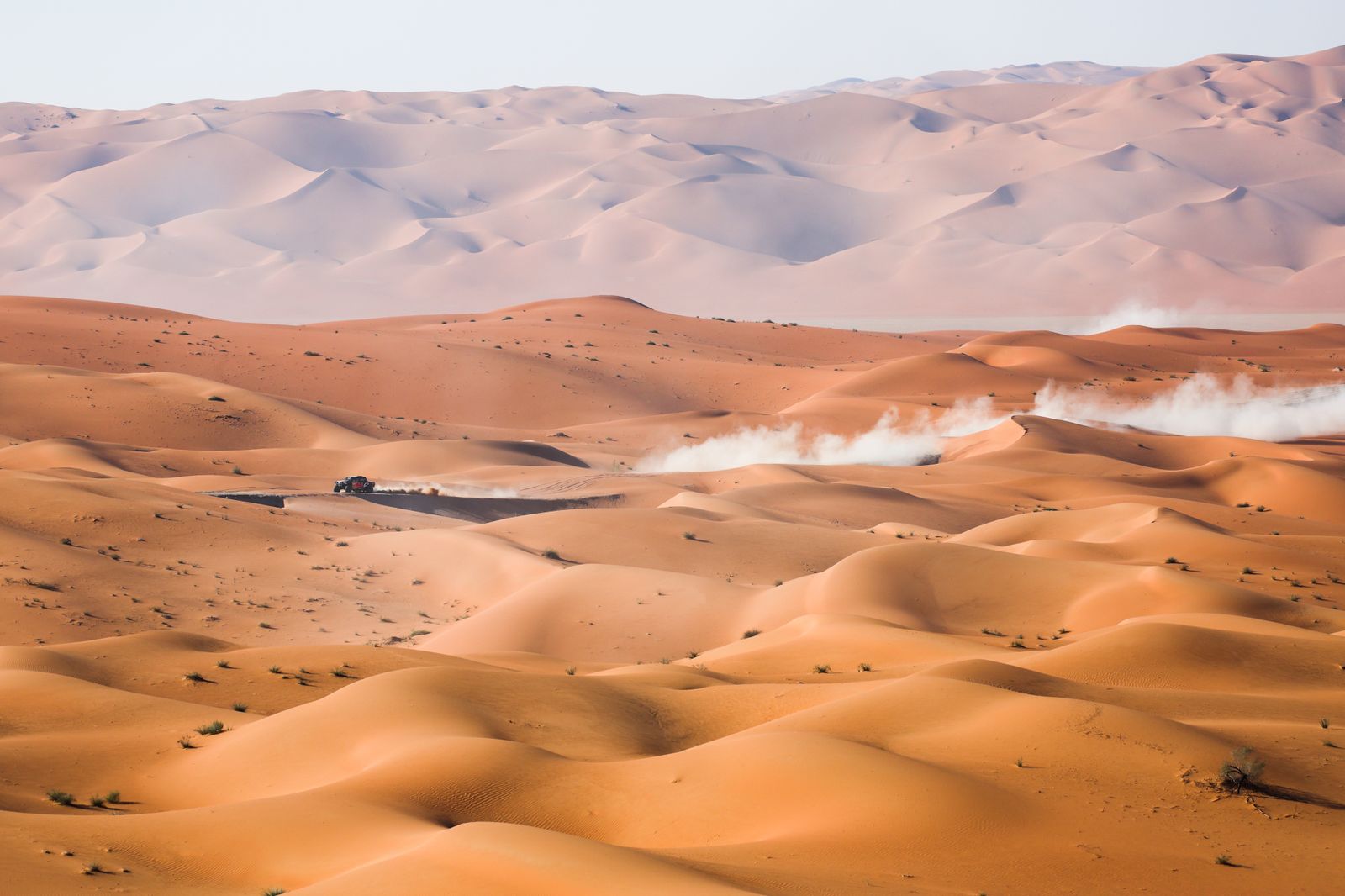 Las espectaculares imágenes del Dakar por las dunas
