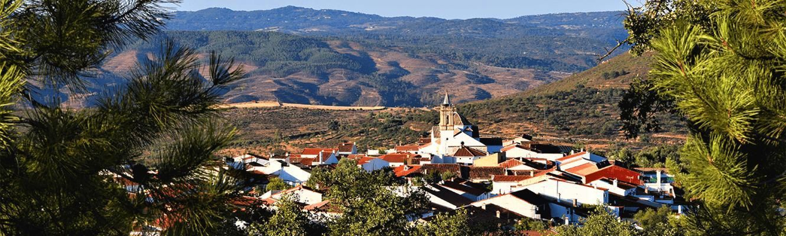 Vista del municipio onubense de Campofrío.
