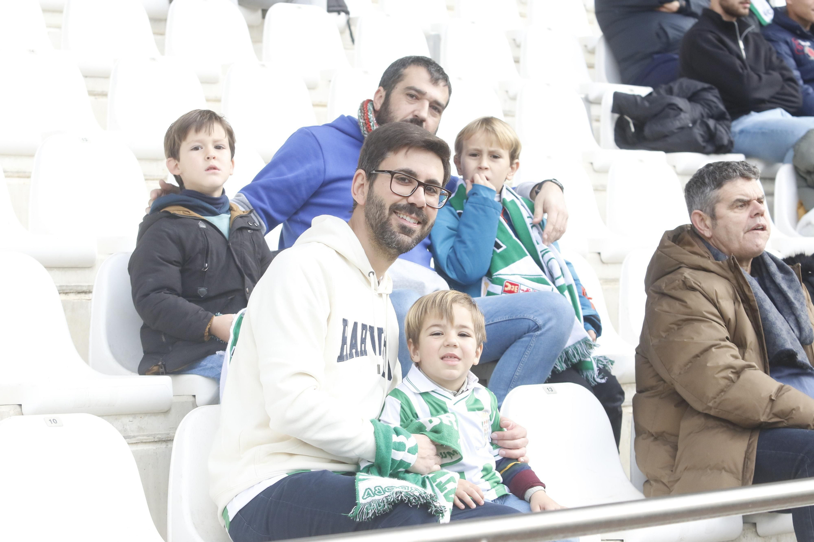 Las mejores fotos del ambiente en El Arcángel para el Córdoba CF - Intercity