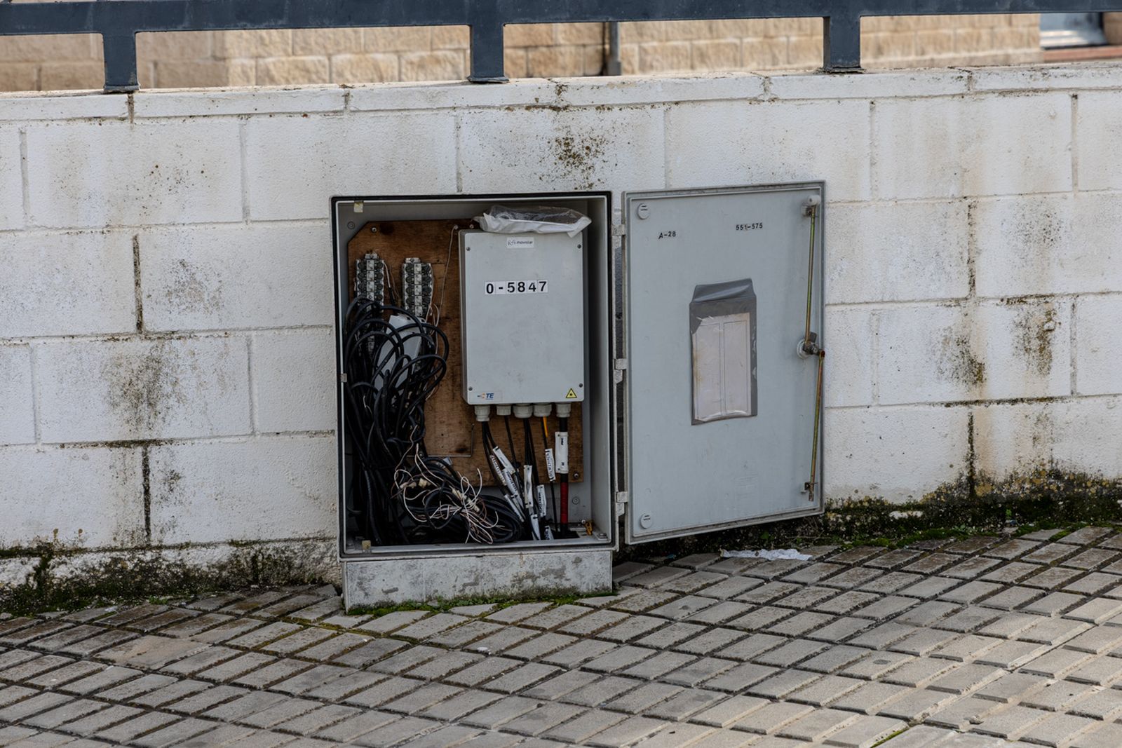 El estado de deterioro del polígono de Los Olivares