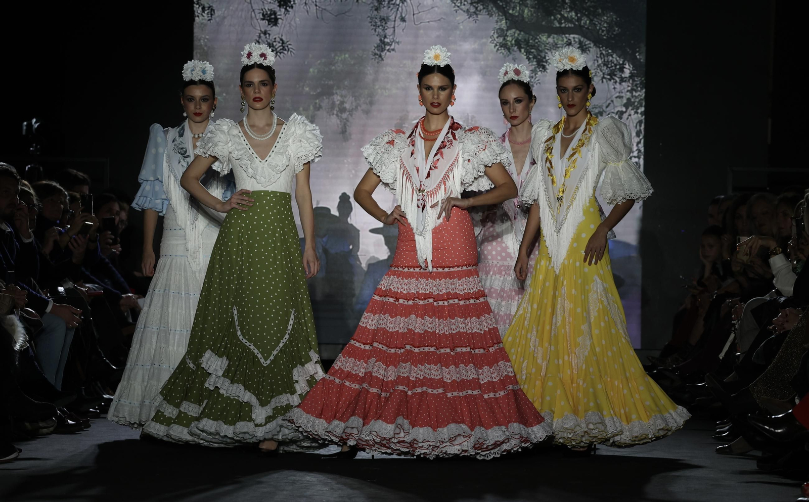 Desfile de la Hermandad del Rocio de Huelva en We Love Flamenco 2025, todas las fotos