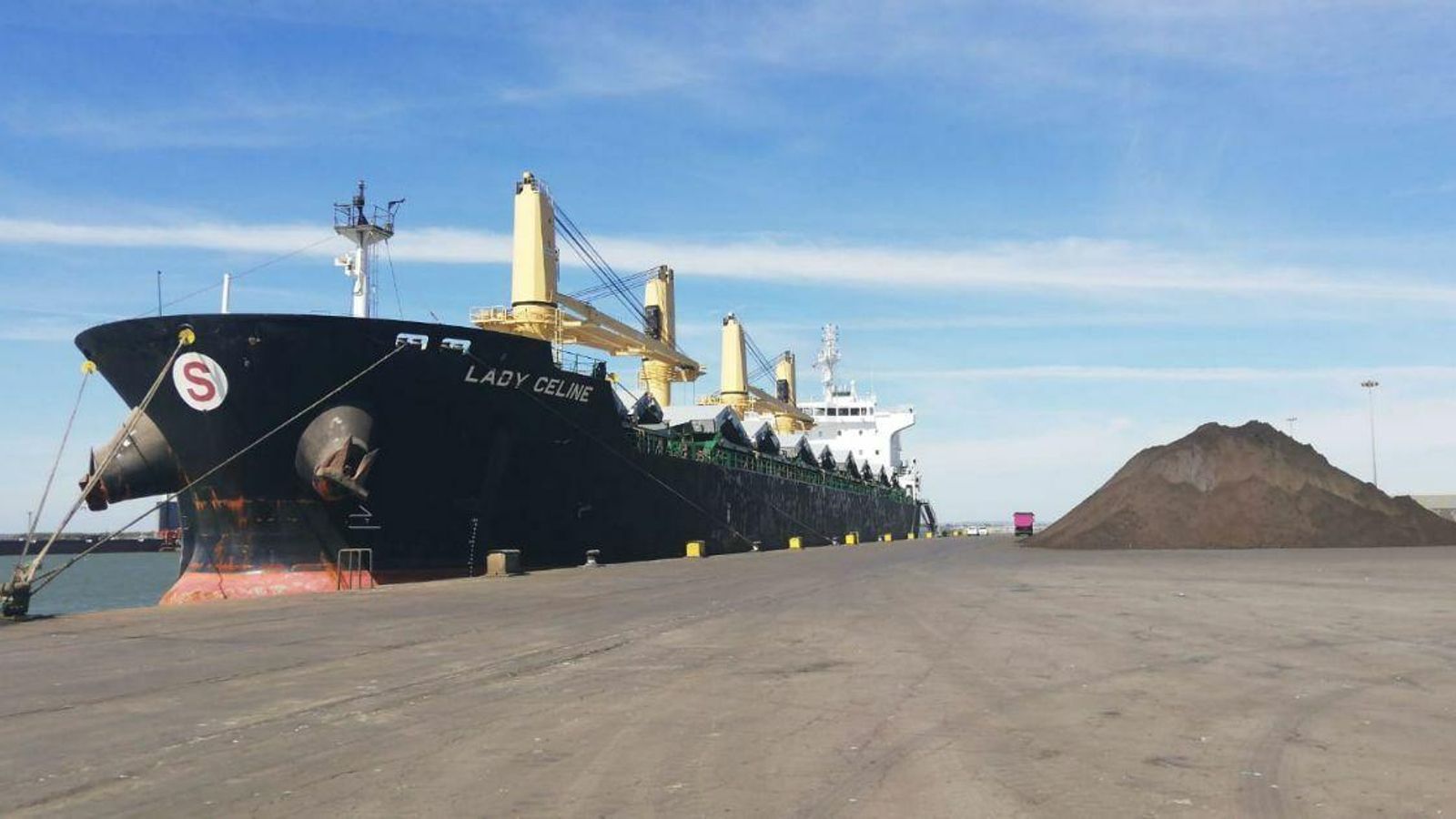 Muelle Ingeniero Juan Gonzalo en el Puerto de Huelva.