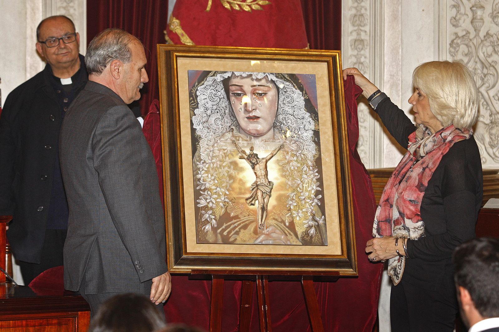 Cartel de la Semana Santa de 2015, con Dolores de Servitas y el Crucificado de Vera-Cruz