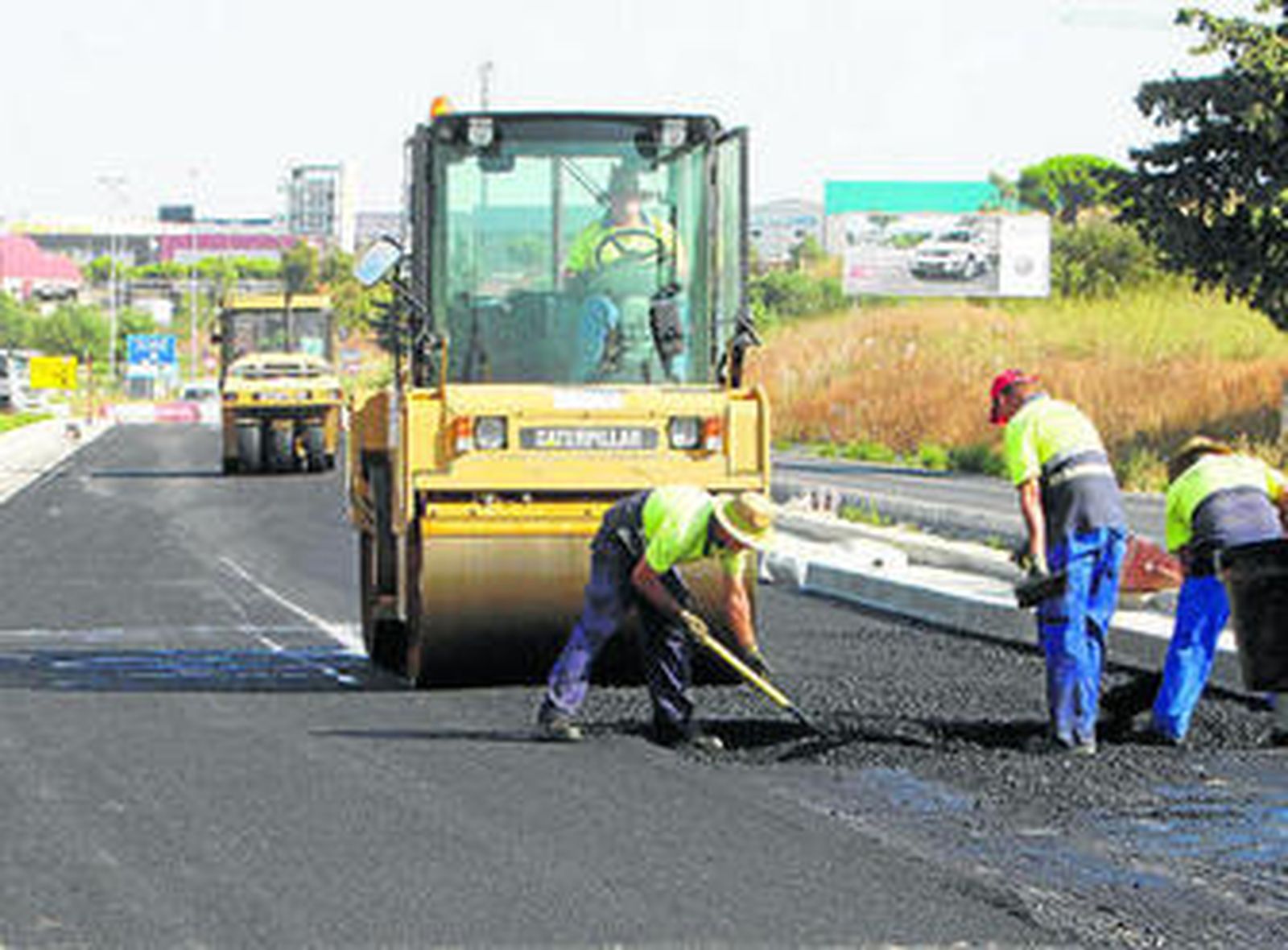 Vista de la actuación en la mañana de ayer a la altura del polígono de La Hoya.