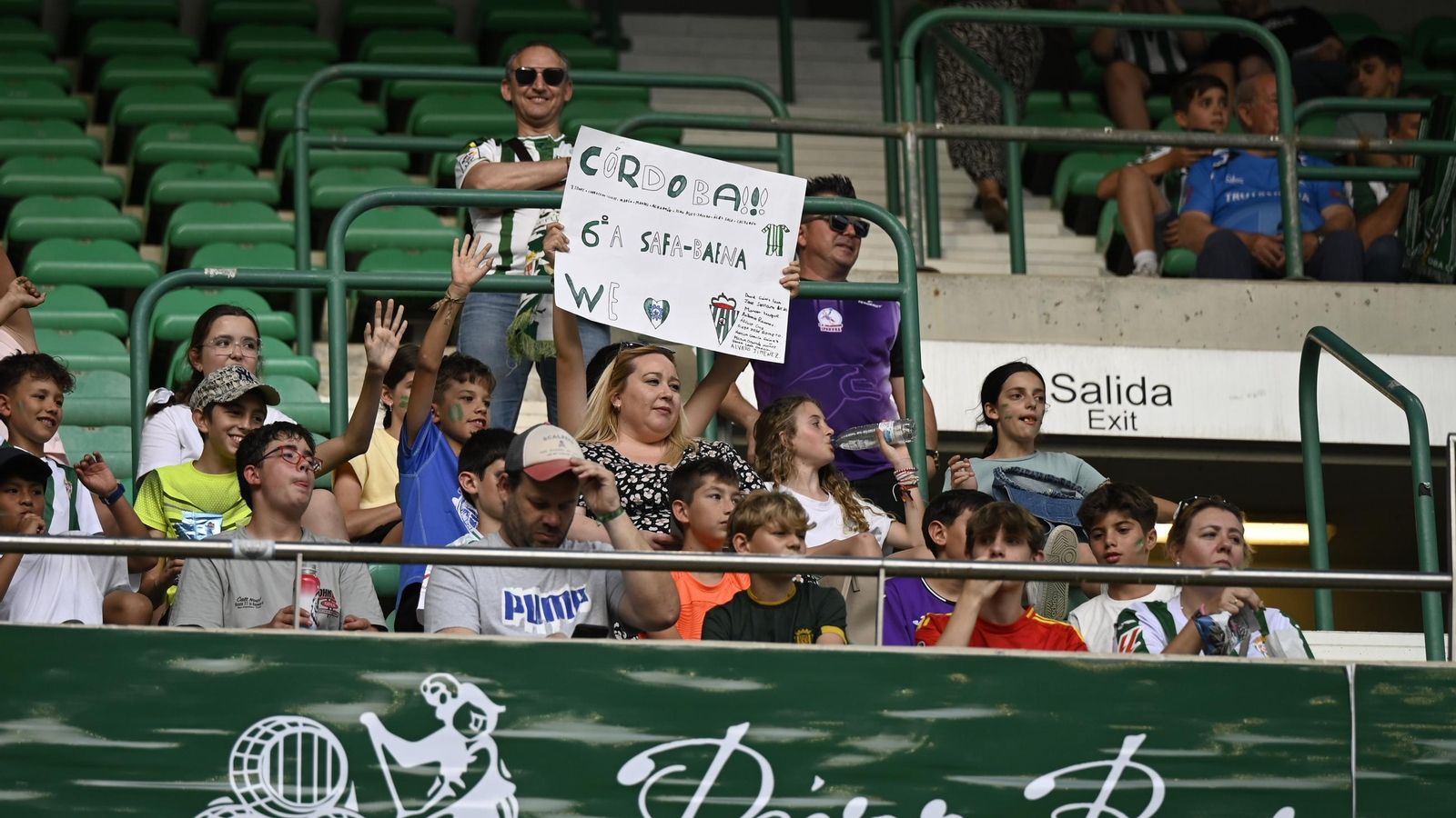 Las mejores fotos del ambiente en El Arcángel para el Córdoba CF - Albacete