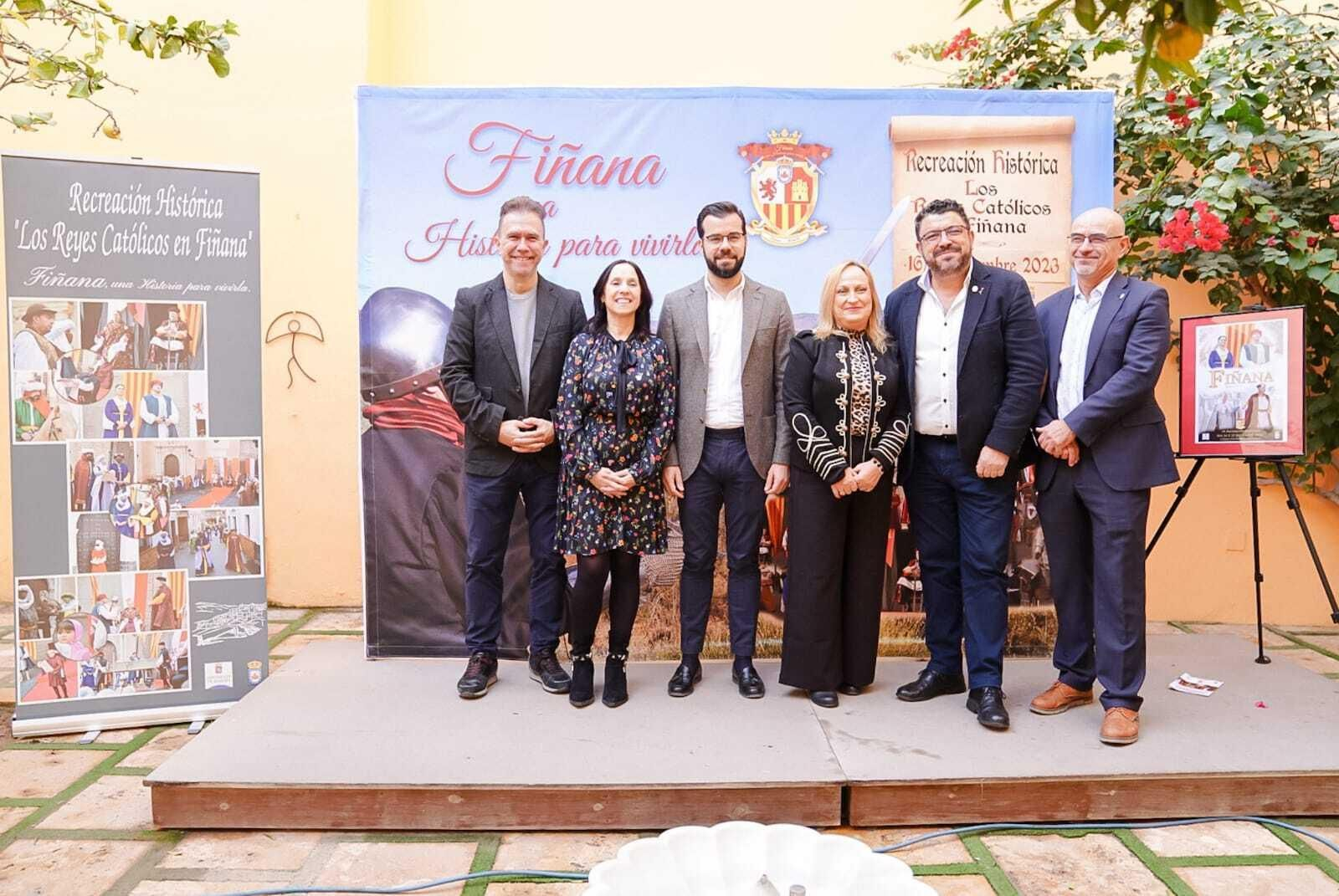 Presentación de la representación histórica de los Reyes Católicos de Fiñana.