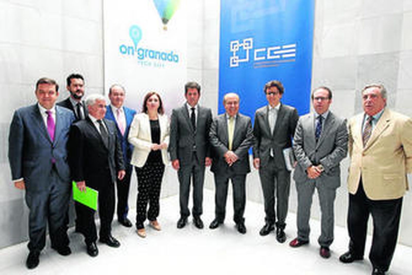 las autoridades que apoyan la iniciativa de Granada Plaza Tecnológica acudieron ayer a las jornadas organizadas por RED.es.