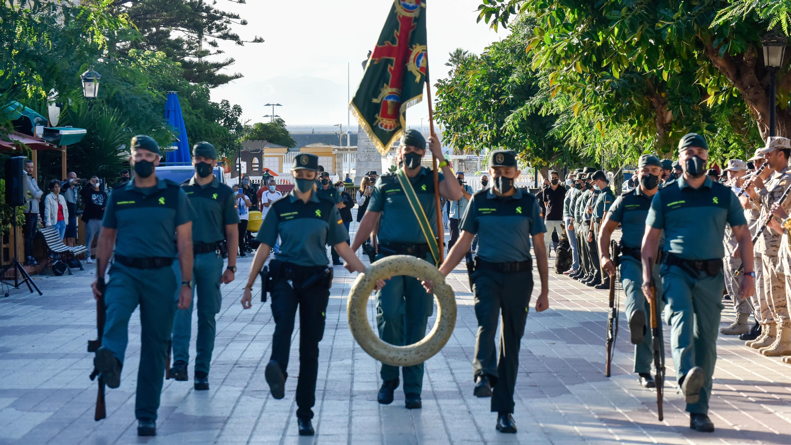 Laa fotos de los ensayos para desfile del Día del Pilar en Tarifa