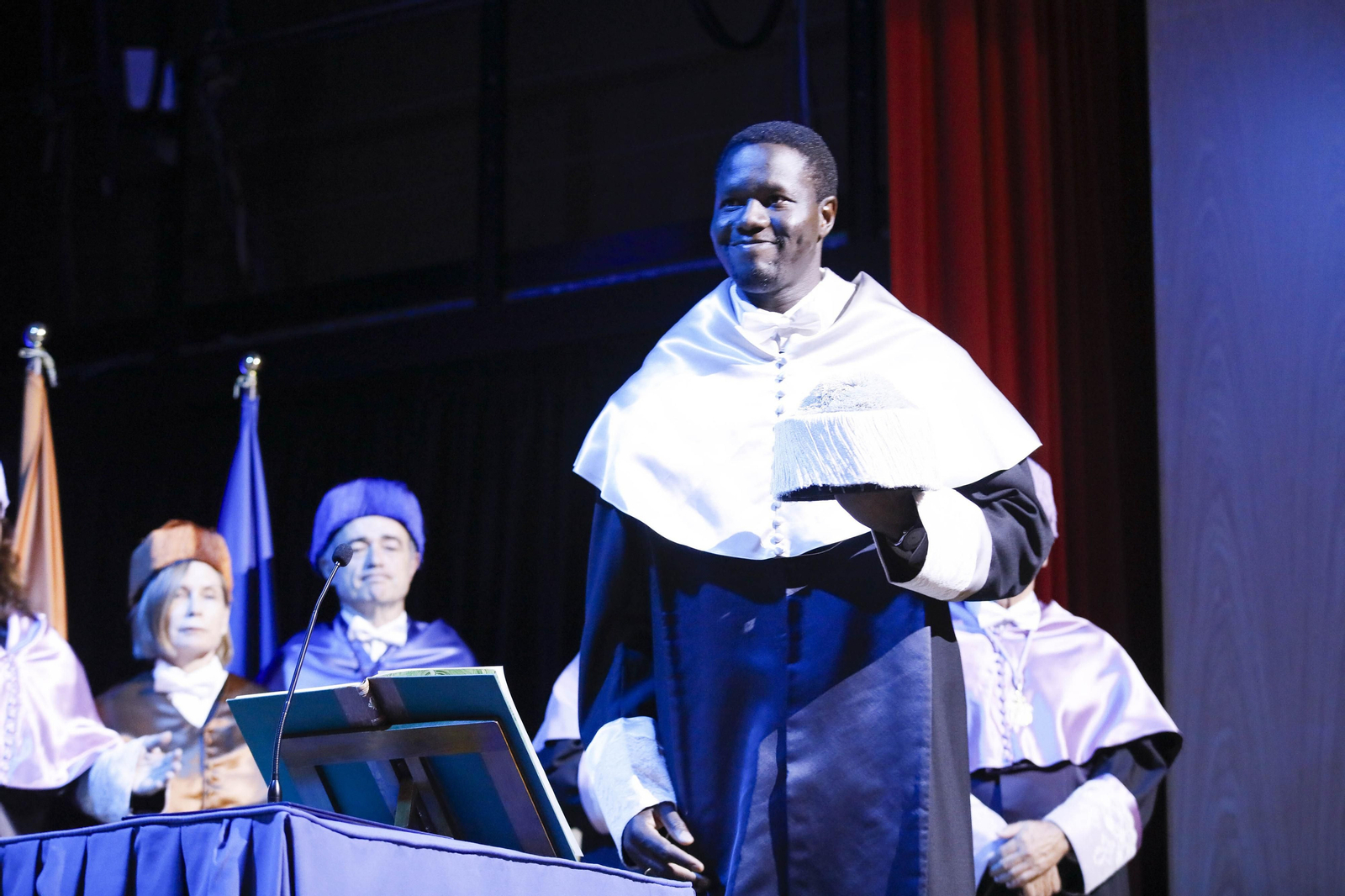 El doctor José María Peiró Silla es investido Doctor Honoris Causa por la UAL, en imágenes