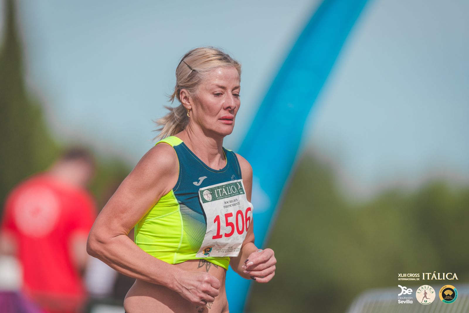 Búscate en las fotos del Cross de Itálica 2025 | 1