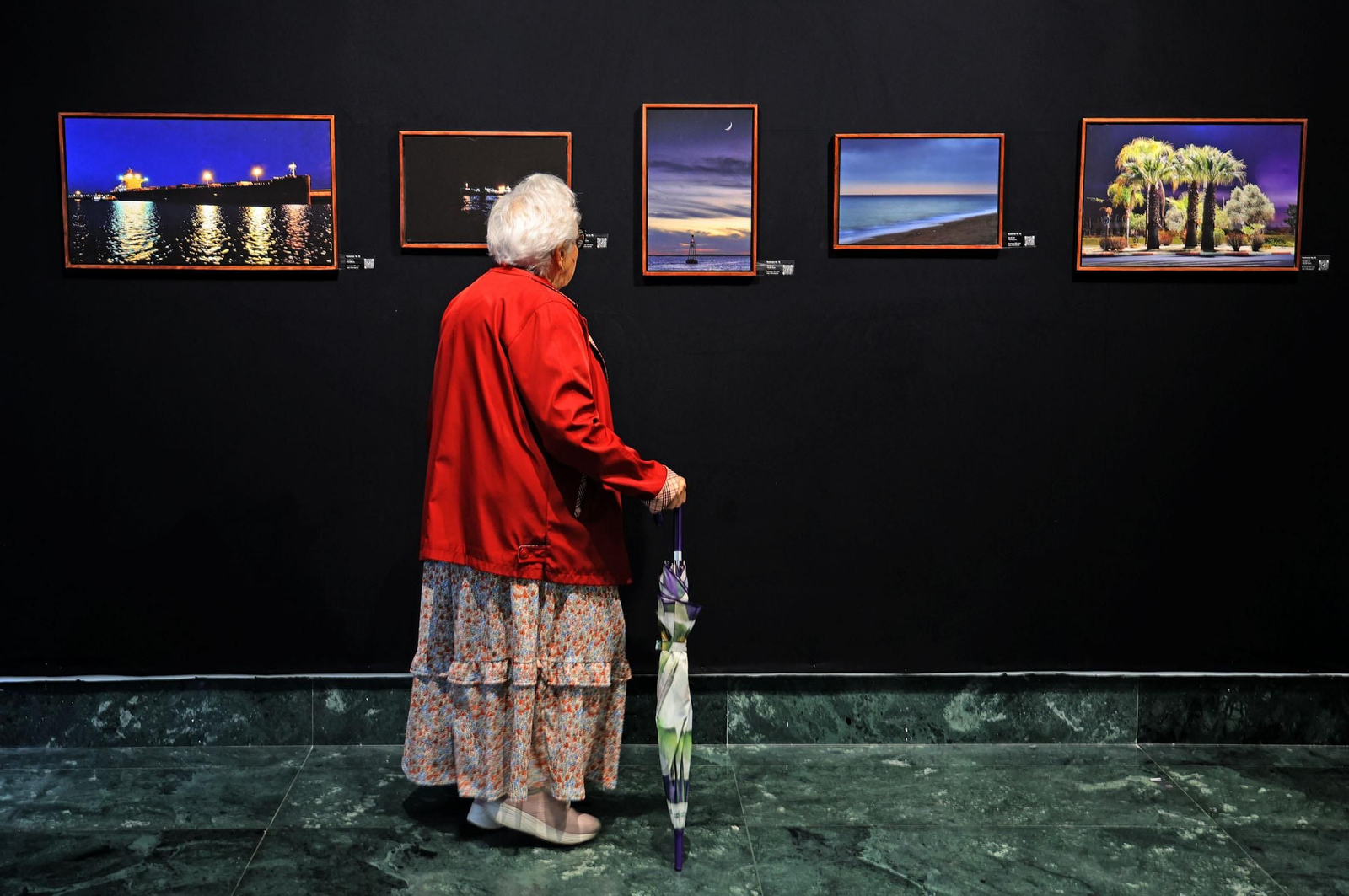 Imágenes de la exposición fotográfica 'Ítems de dudable belleza' del fotógrafo Rafael E.Cárdenas