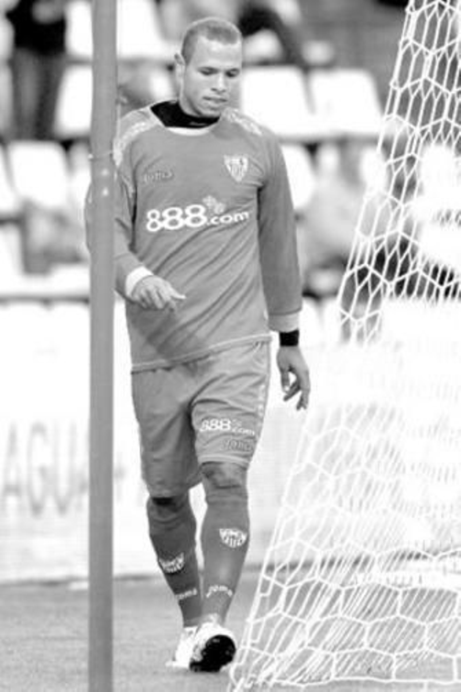 Luis Fabiano, delantero sevillista, fue expulsado en Zorrilla.