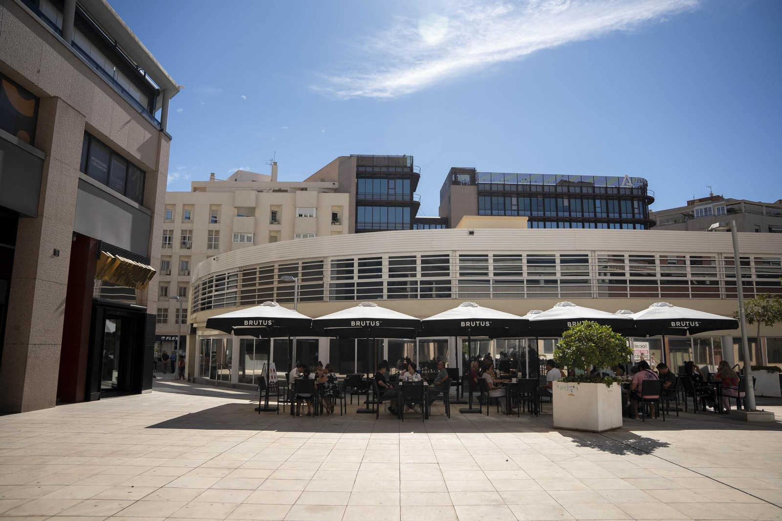 Las imágenes de la suculenta Churrería ubicada en la plaza 3 de abril