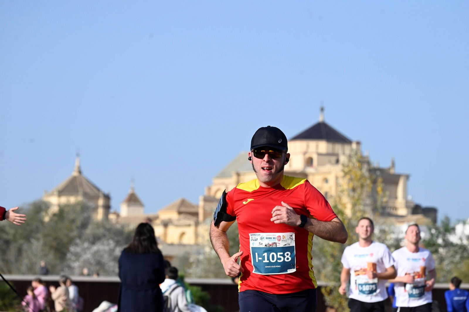Las mejores fotos de la singular Carrera AJE Córdoba