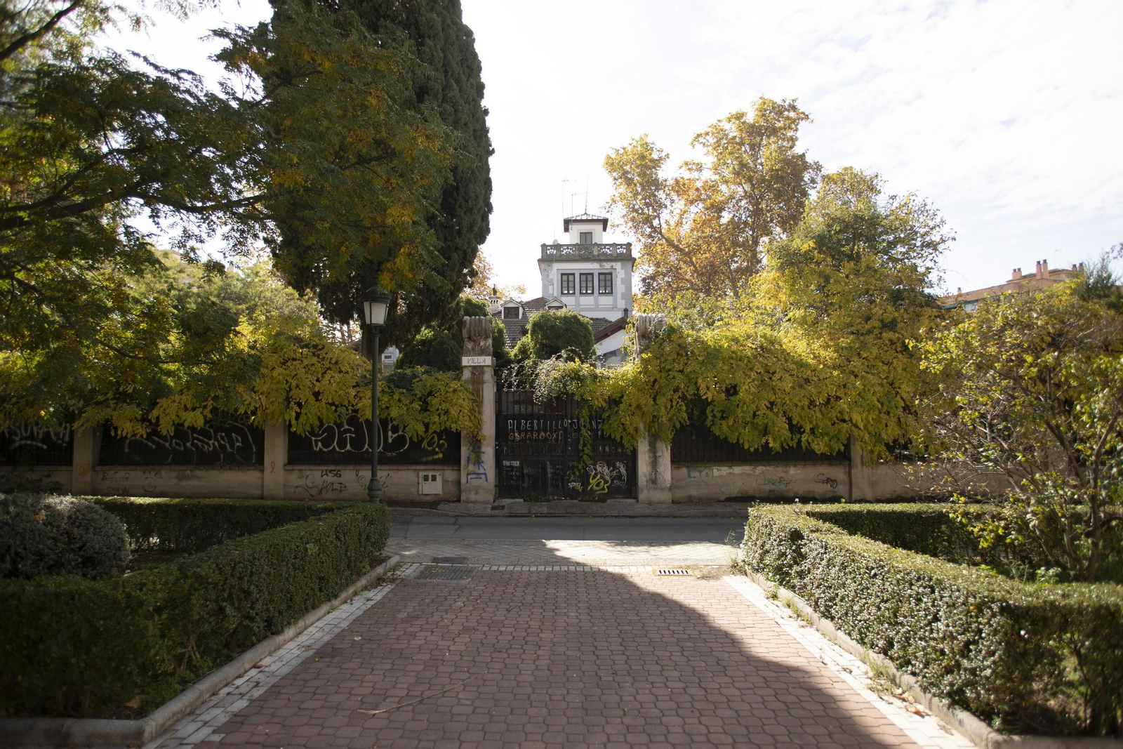 El entorno de Villa Pineda, en la entrada al barrio de La Chana