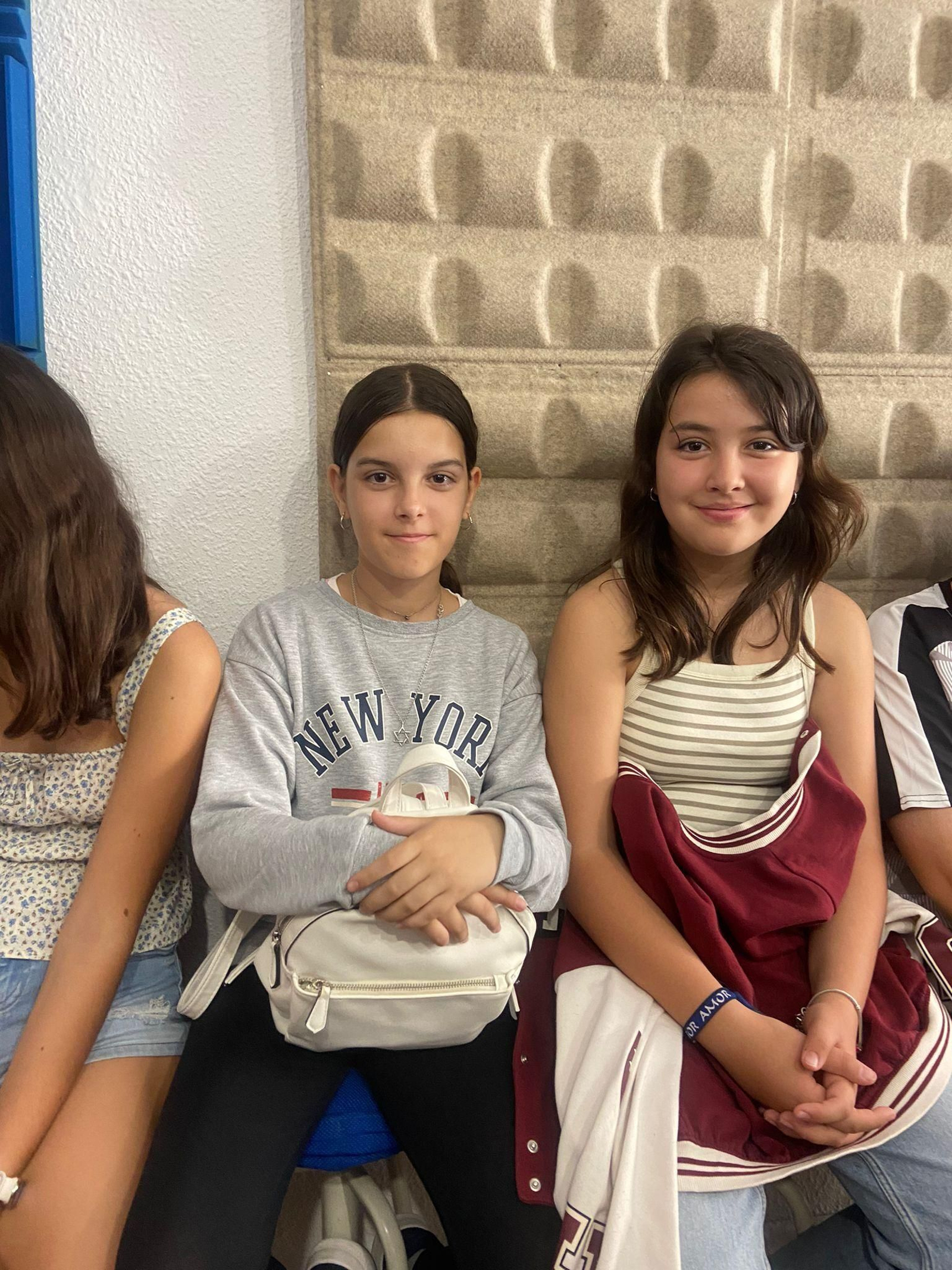 Los alumnos se divirtieron mientras aprendían sobre compositoras históricas. Los alumnos se divirtieron mientras aprendían sobre compositoras históricas.