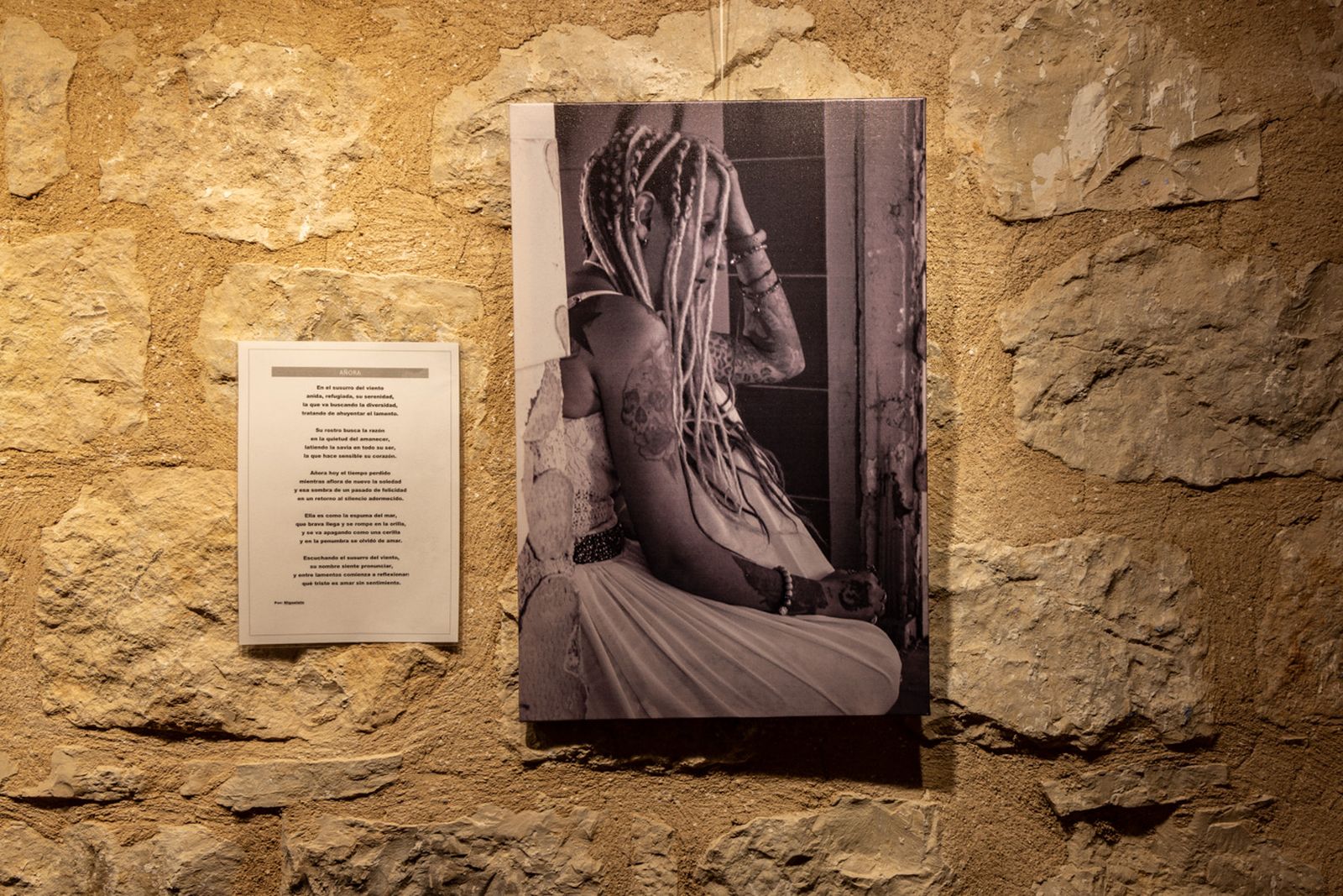 Una mirada al alma en blanco y negro: la exposición de fotografía que conmueve a Jaén, en imágenes