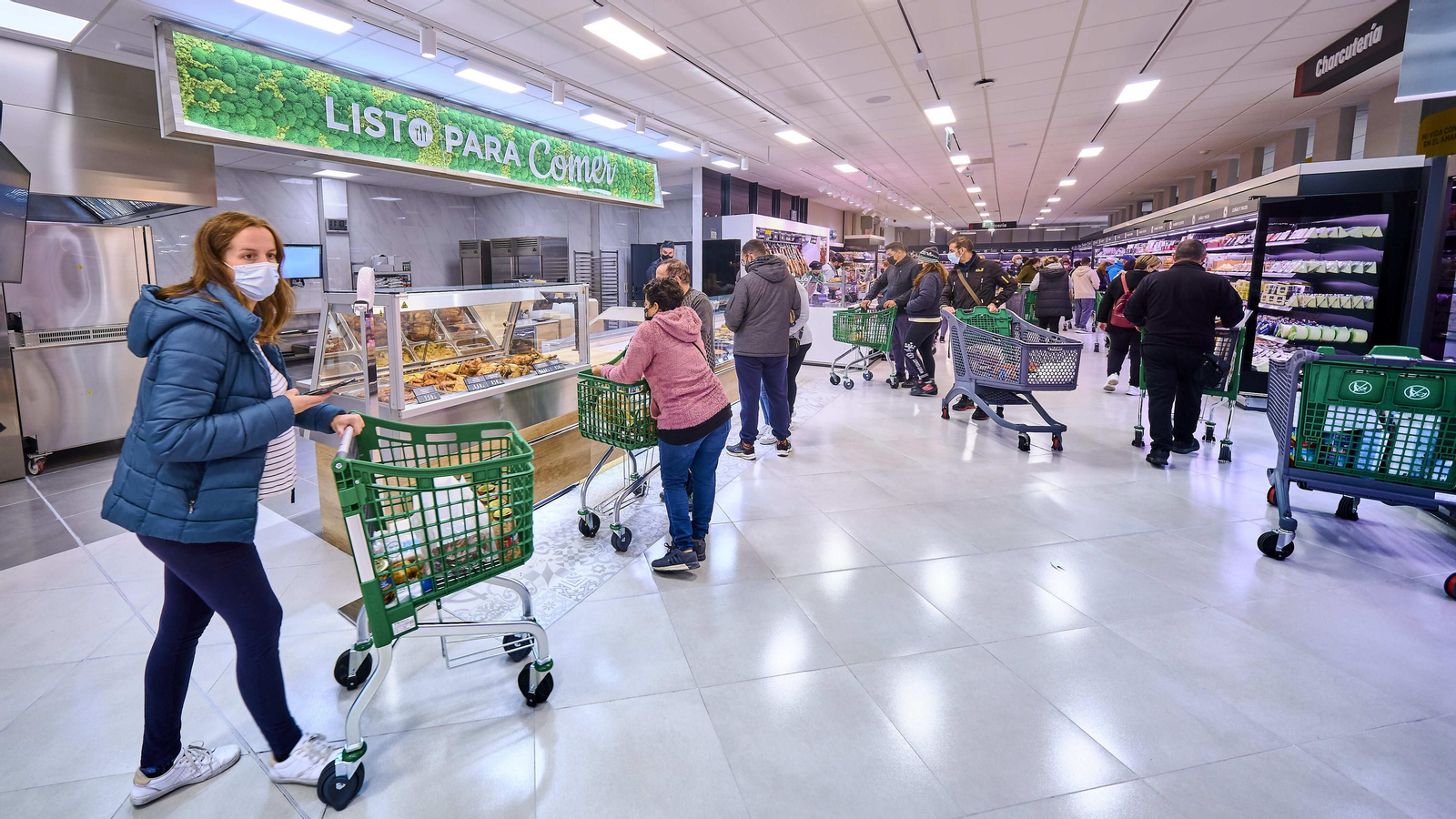 Interior del nuevo Mercadona de Fadricas