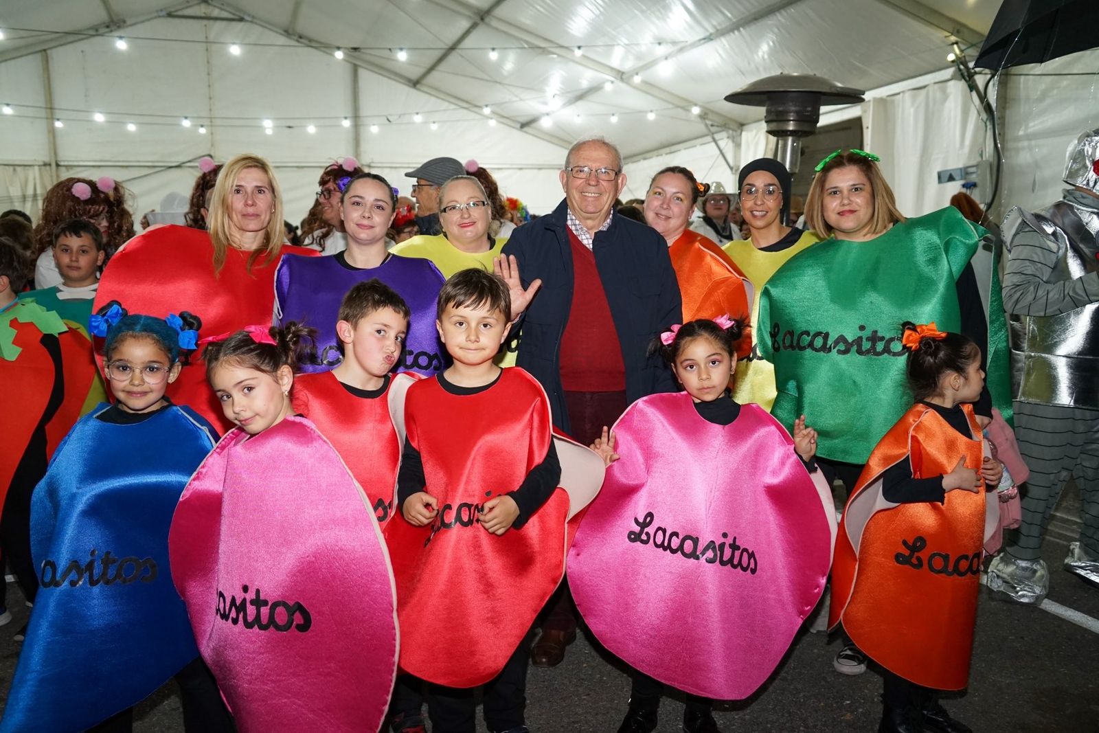 El Entierro de la Sardina pone el punto final a un intenso carnaval en Vícar