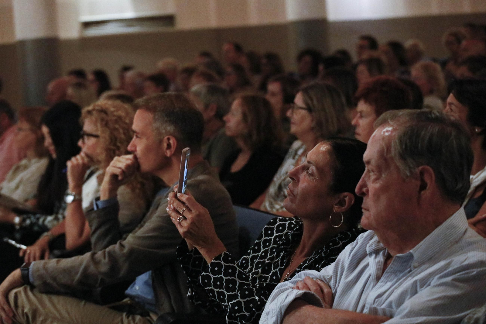 Las imágenes del diario de los libros con Isabel San Sebastián